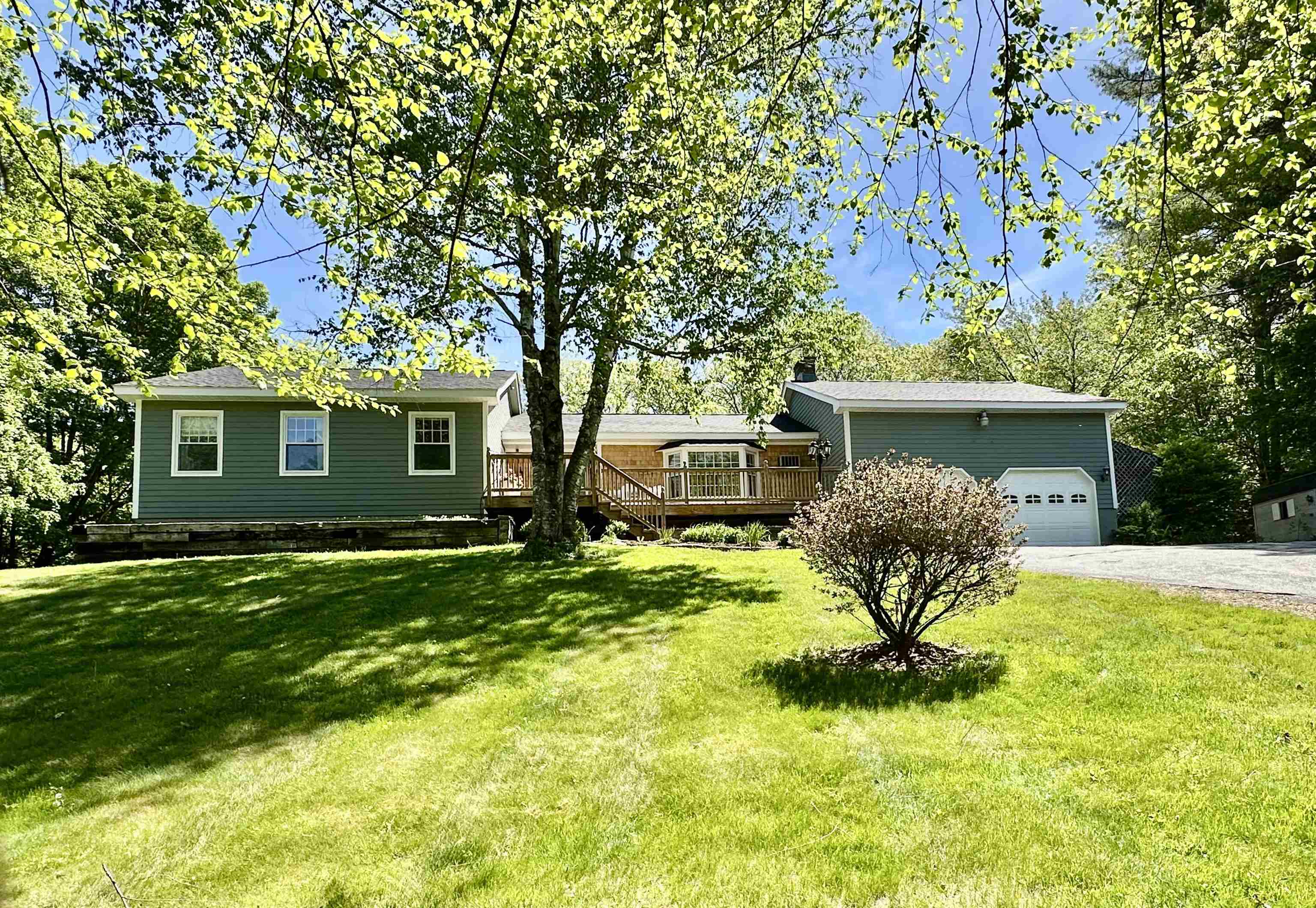 201 Gunn Road Property Photo 1