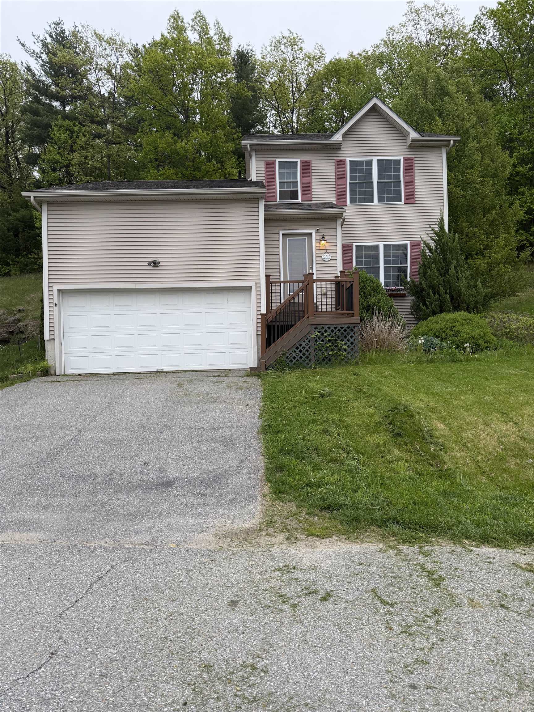 233 Abigail Drive Property Photo 4