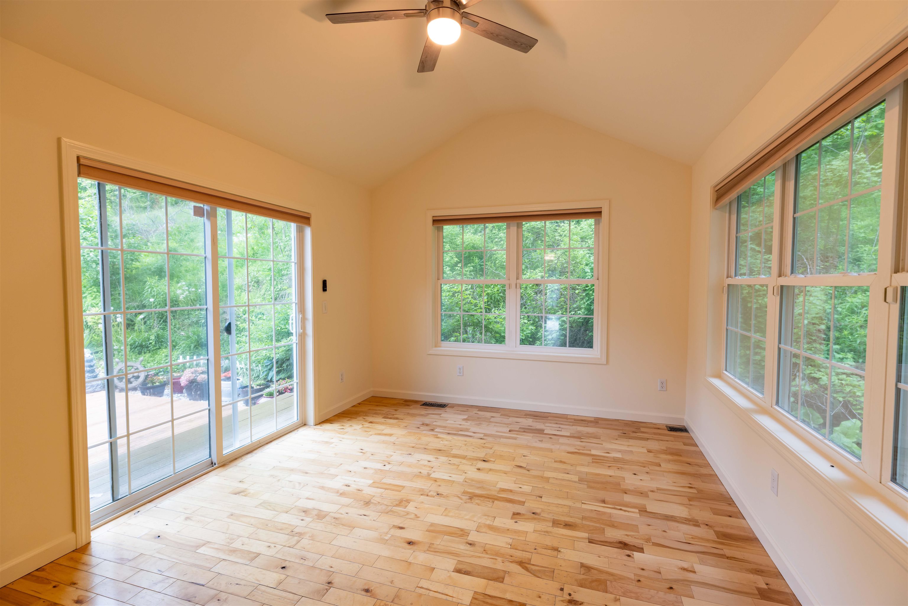 233 Abigail Drive Property Photo 18