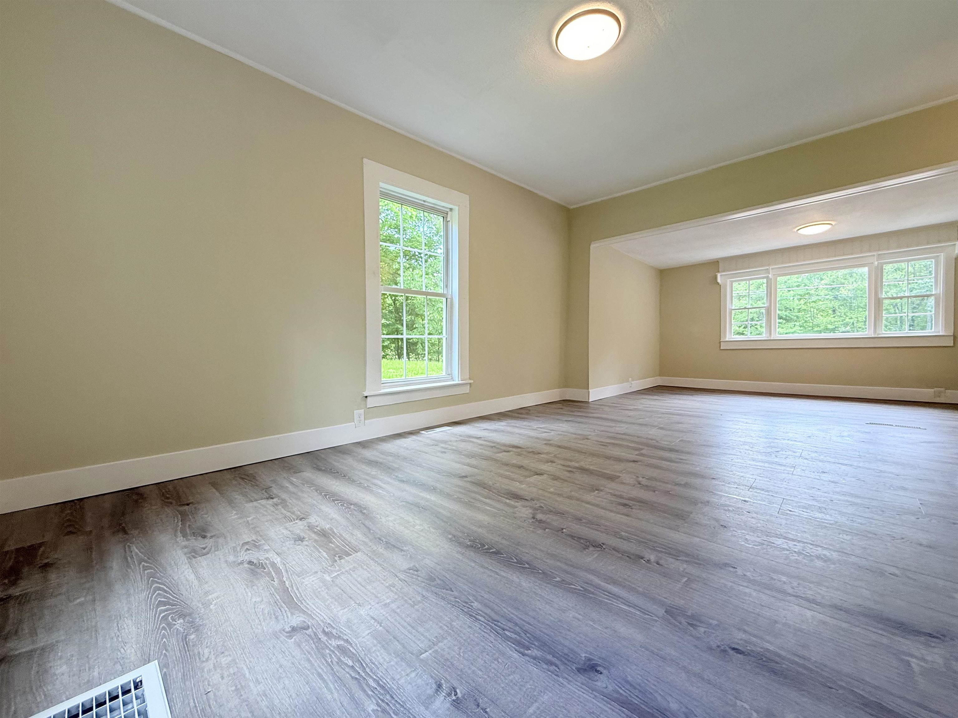 19 Depot Road Property Photo 8