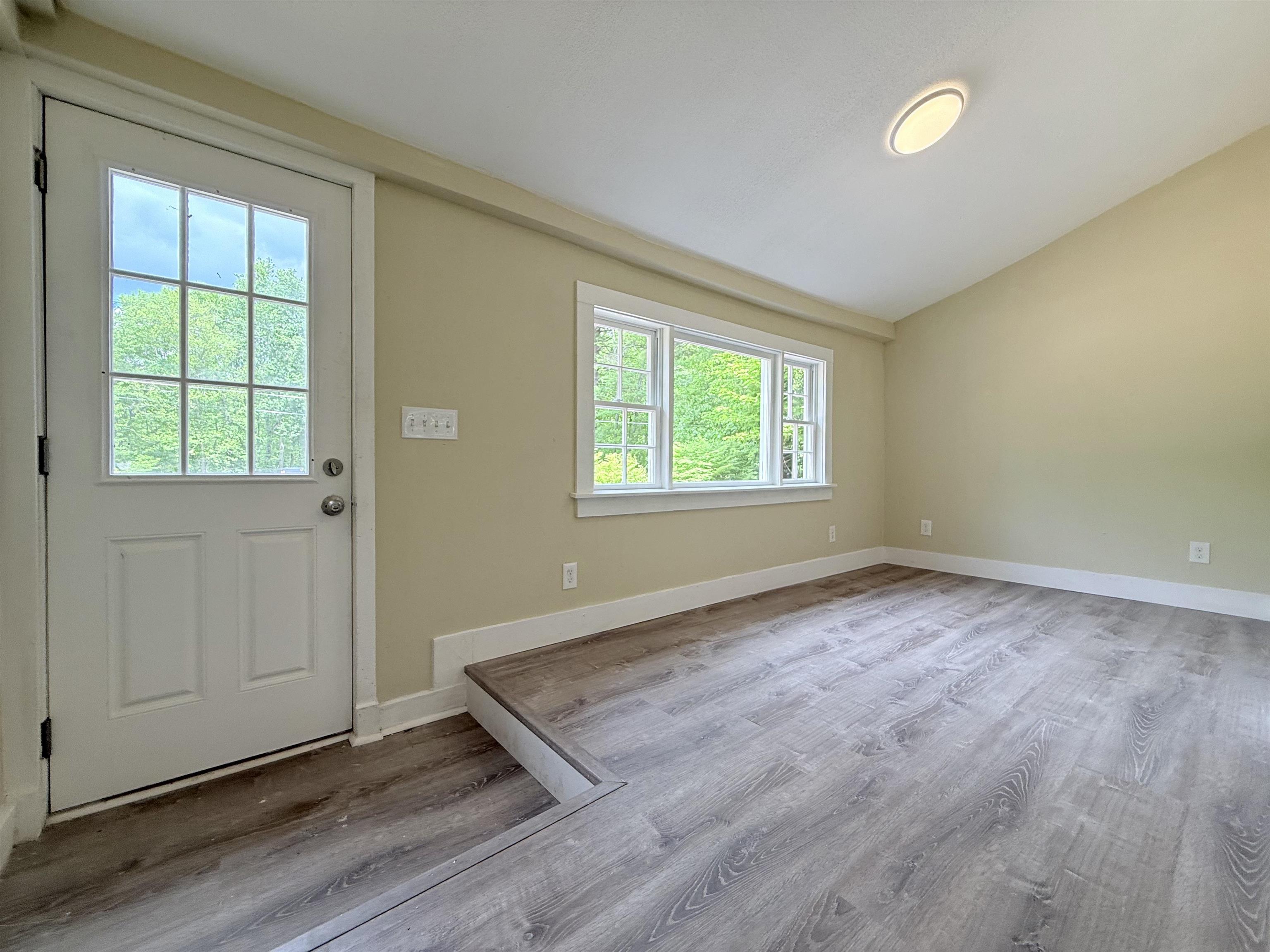 19 Depot Road Property Photo 12