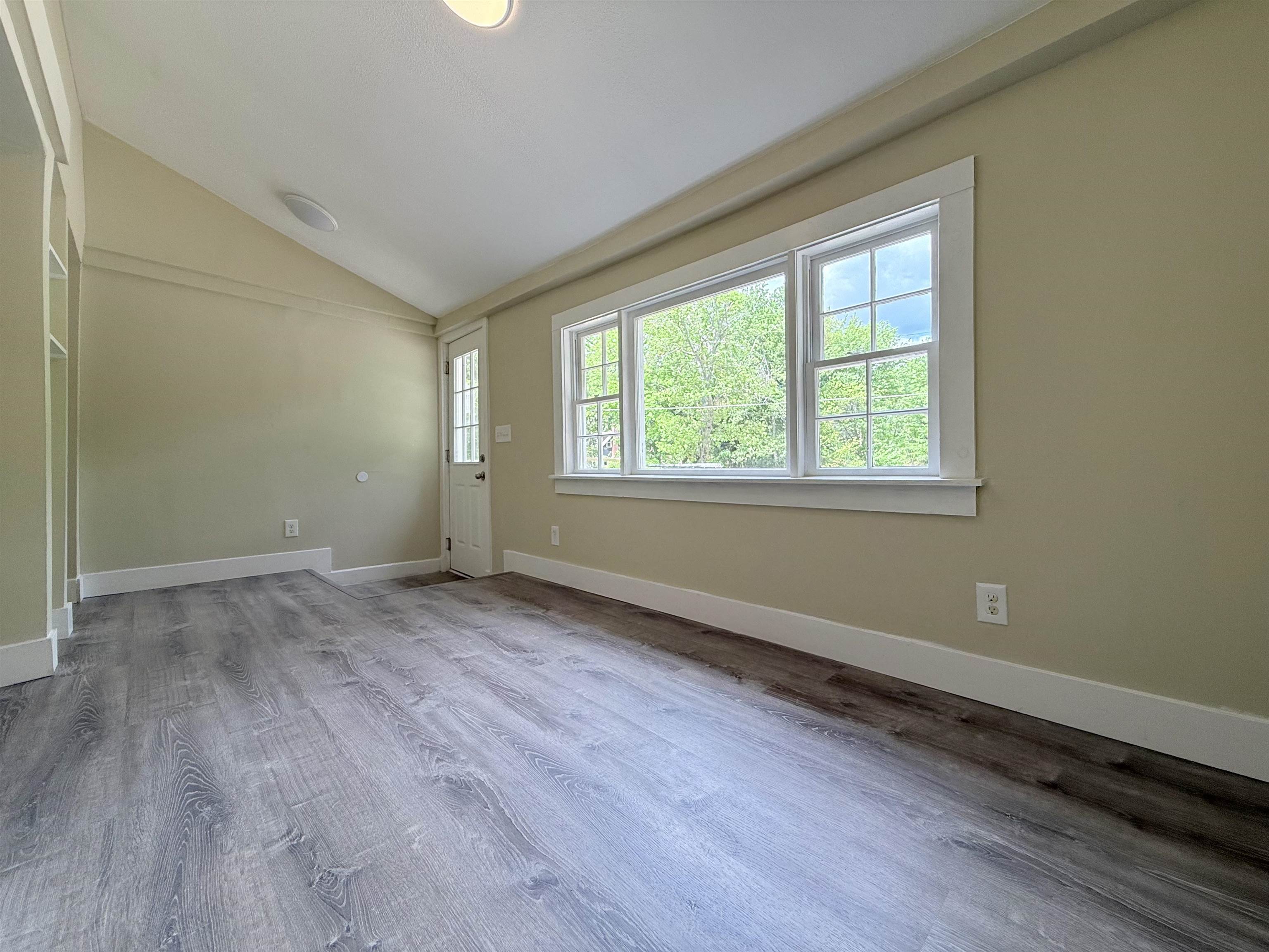 19 Depot Road Property Photo 13