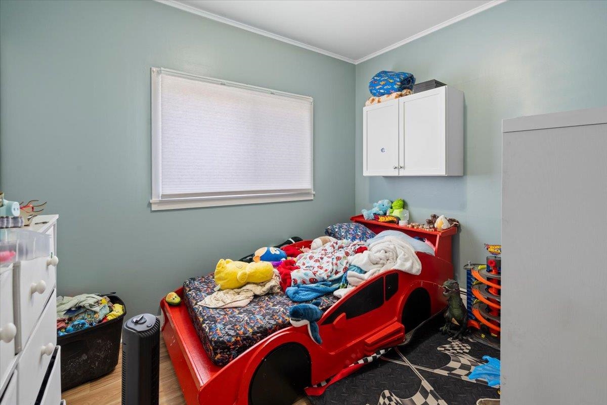 18 Maple Avenue Property Photo 11