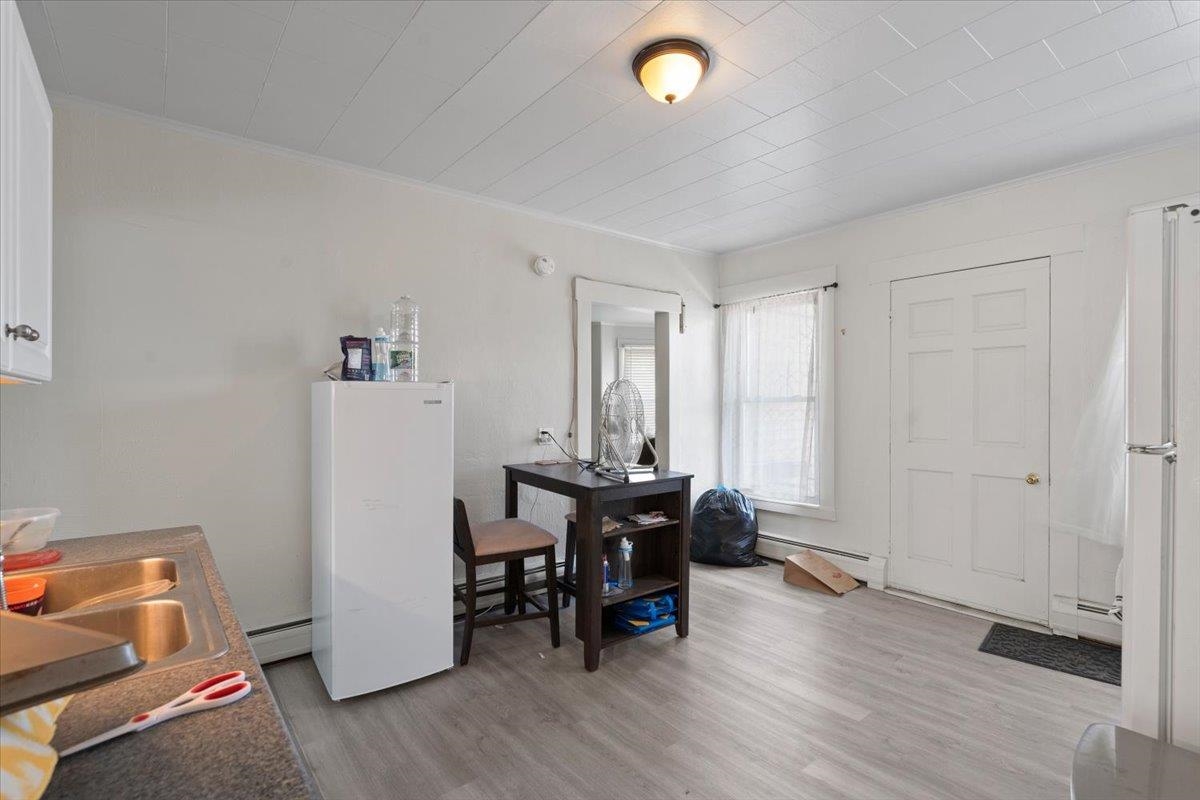 18 Maple Avenue Property Photo 15