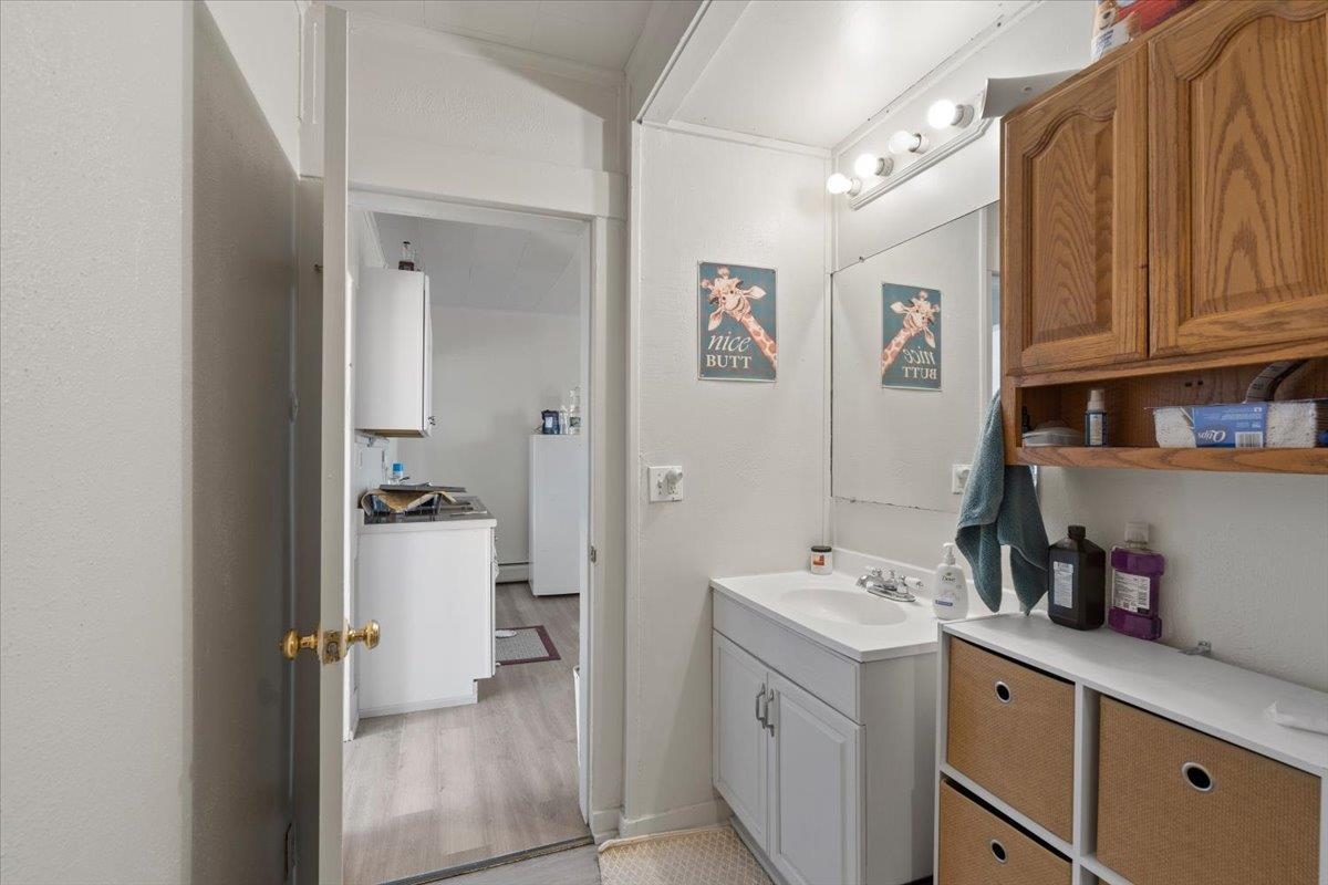 18 Maple Avenue Property Photo 20