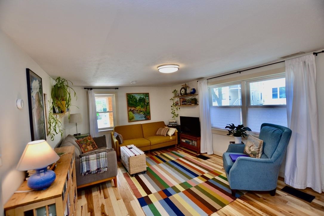 105 Lafountain Street Property Photo 7
