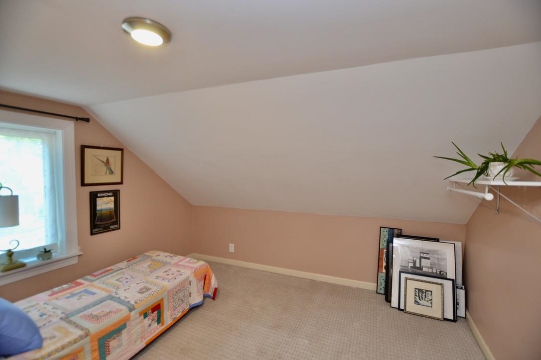 105 Lafountain Street Property Photo 18