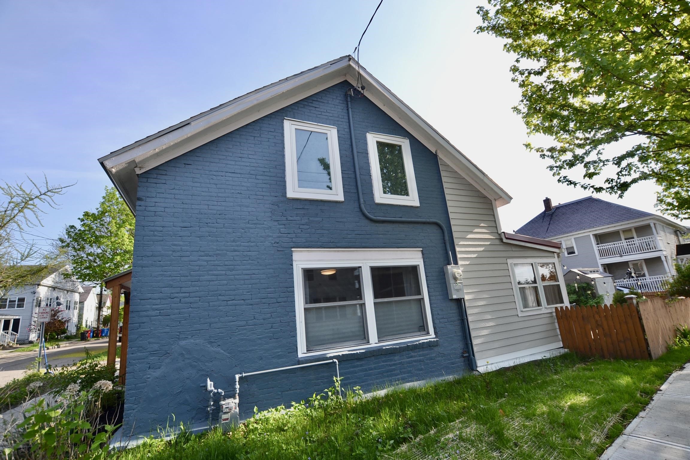 105 Lafountain Street Property Photo 23