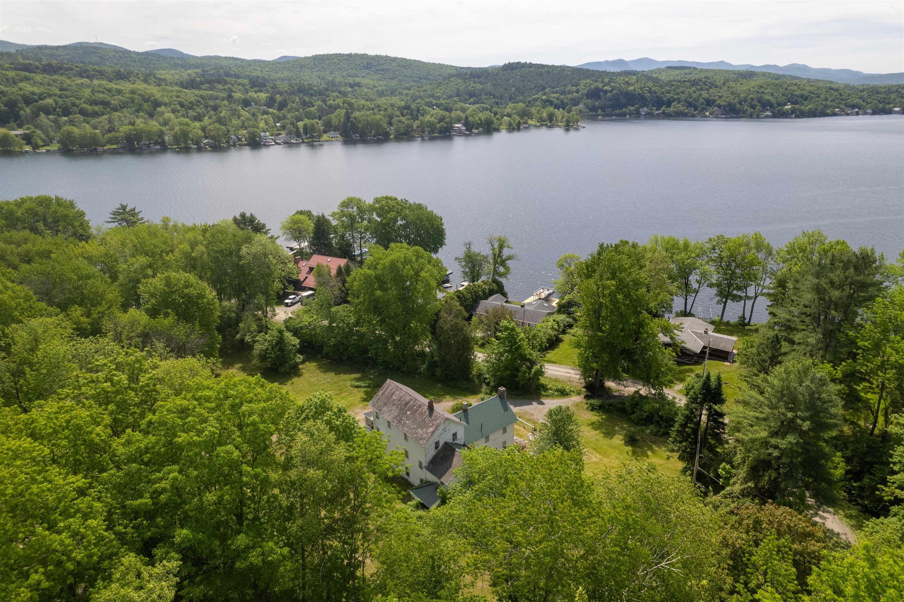99 Spooner Point Property Photo 11