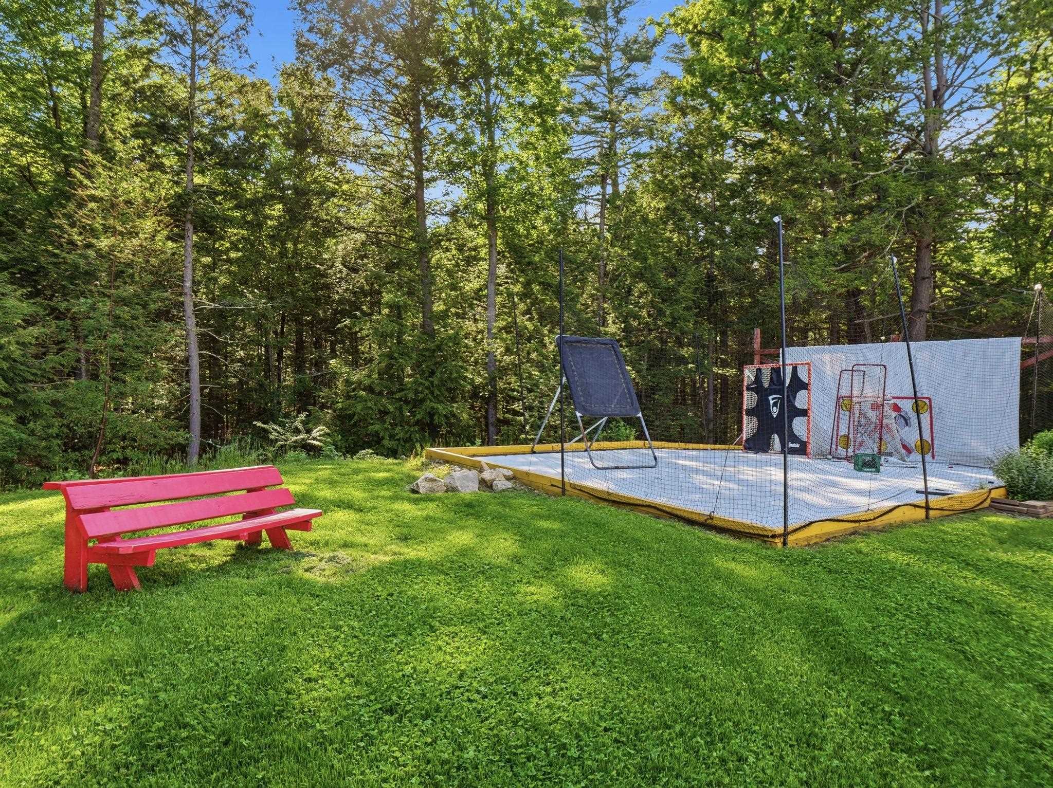 11 Bancroft Circle Property Photo 44