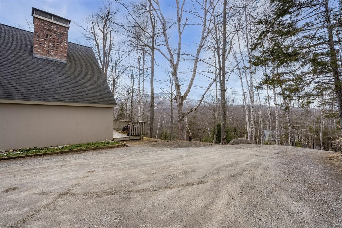 15 Nearing Road Property Photo 32