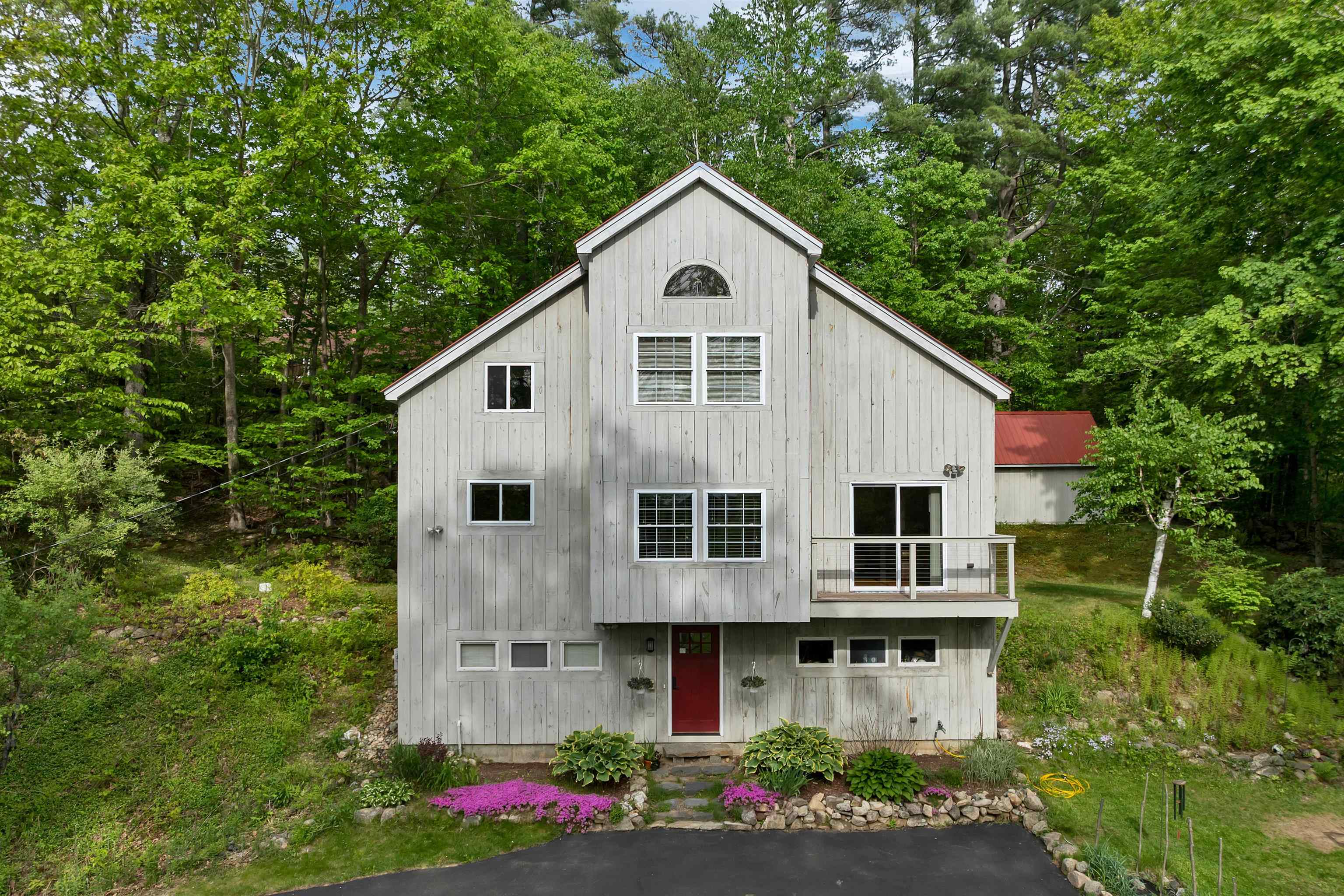 495 North Shore Road Property Photo 3