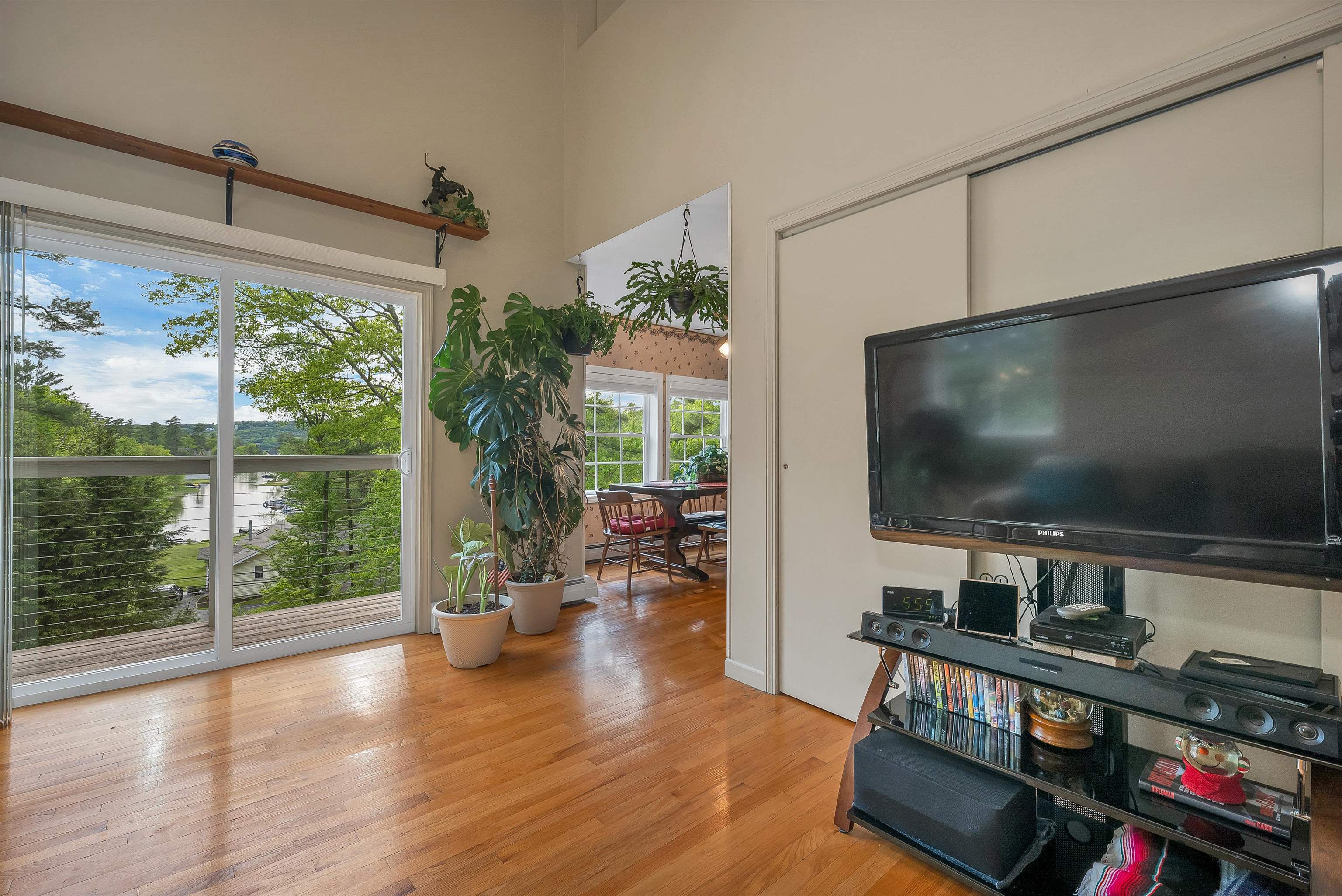 495 North Shore Road Property Photo 14