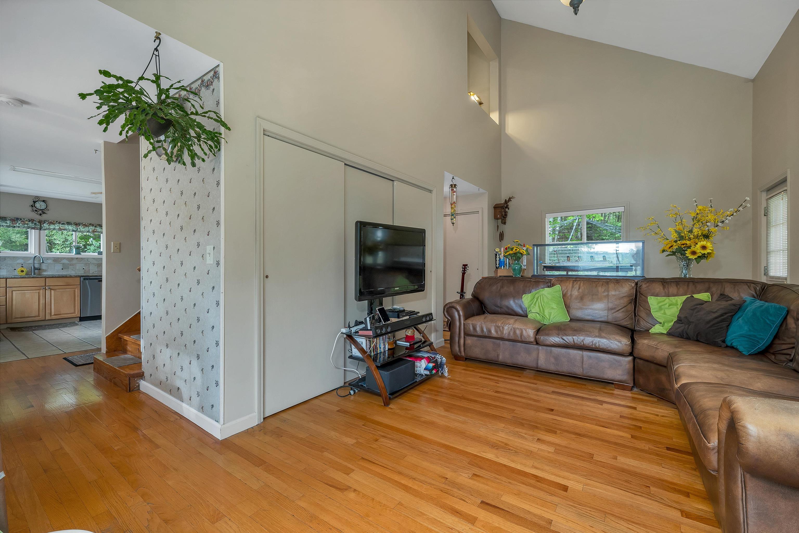 495 North Shore Road Property Photo 16