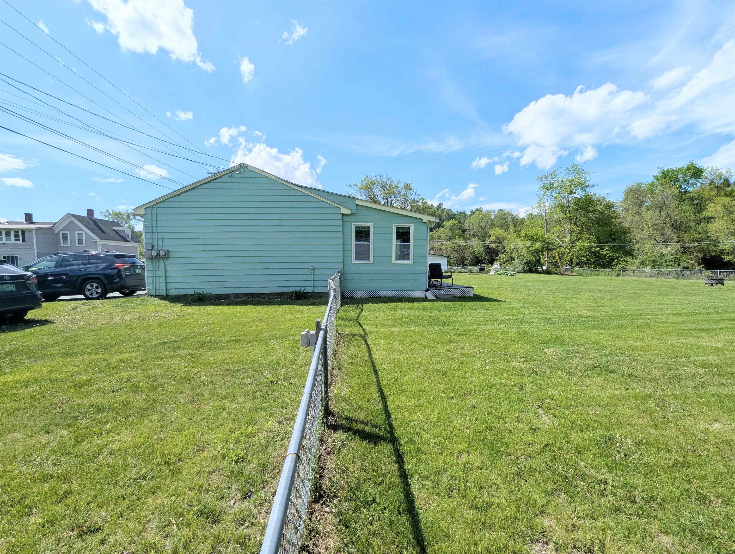 391 Concord Avenue Property Photo 2