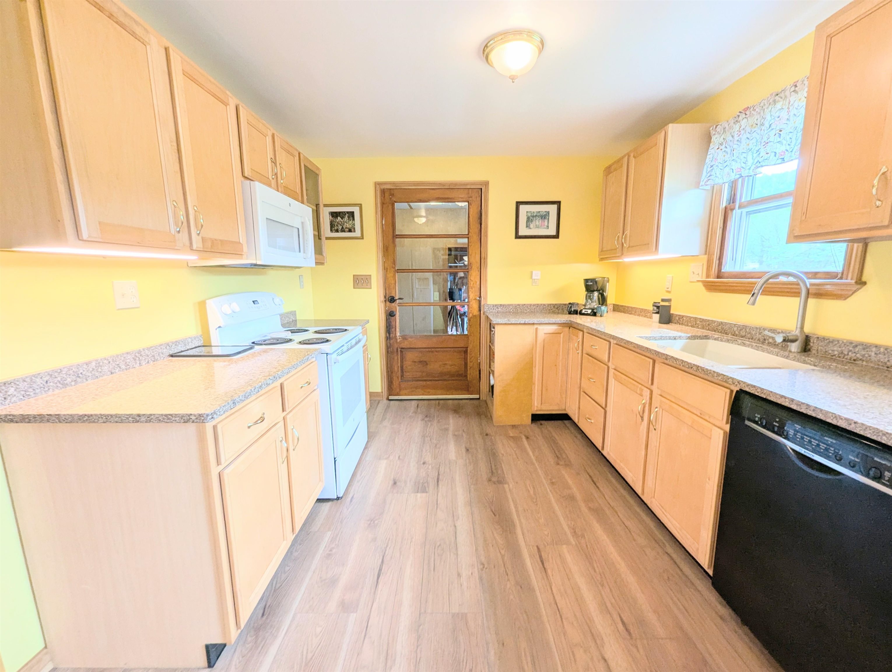 391 Concord Avenue Property Photo 16