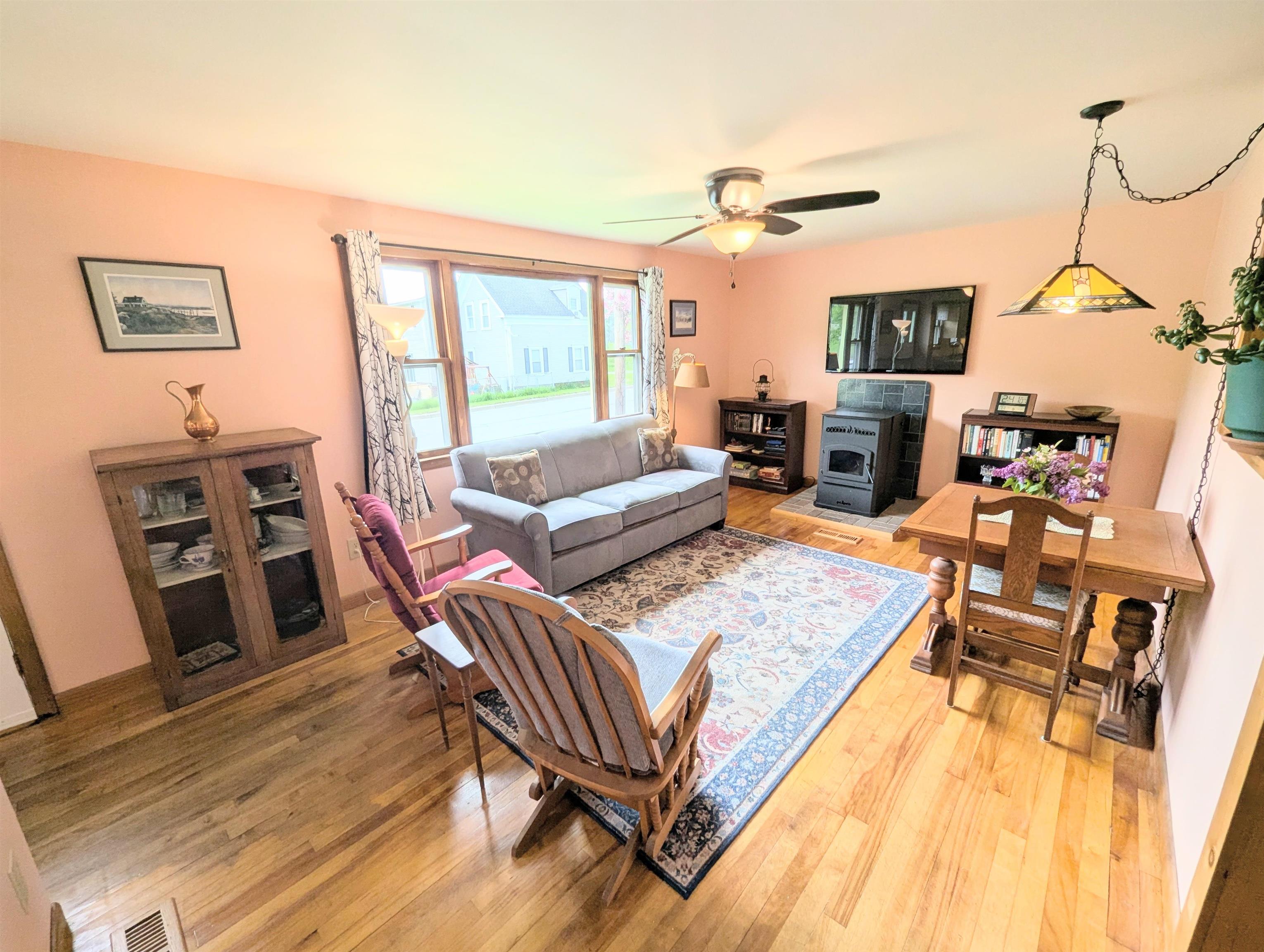 391 Concord Avenue Property Photo 17