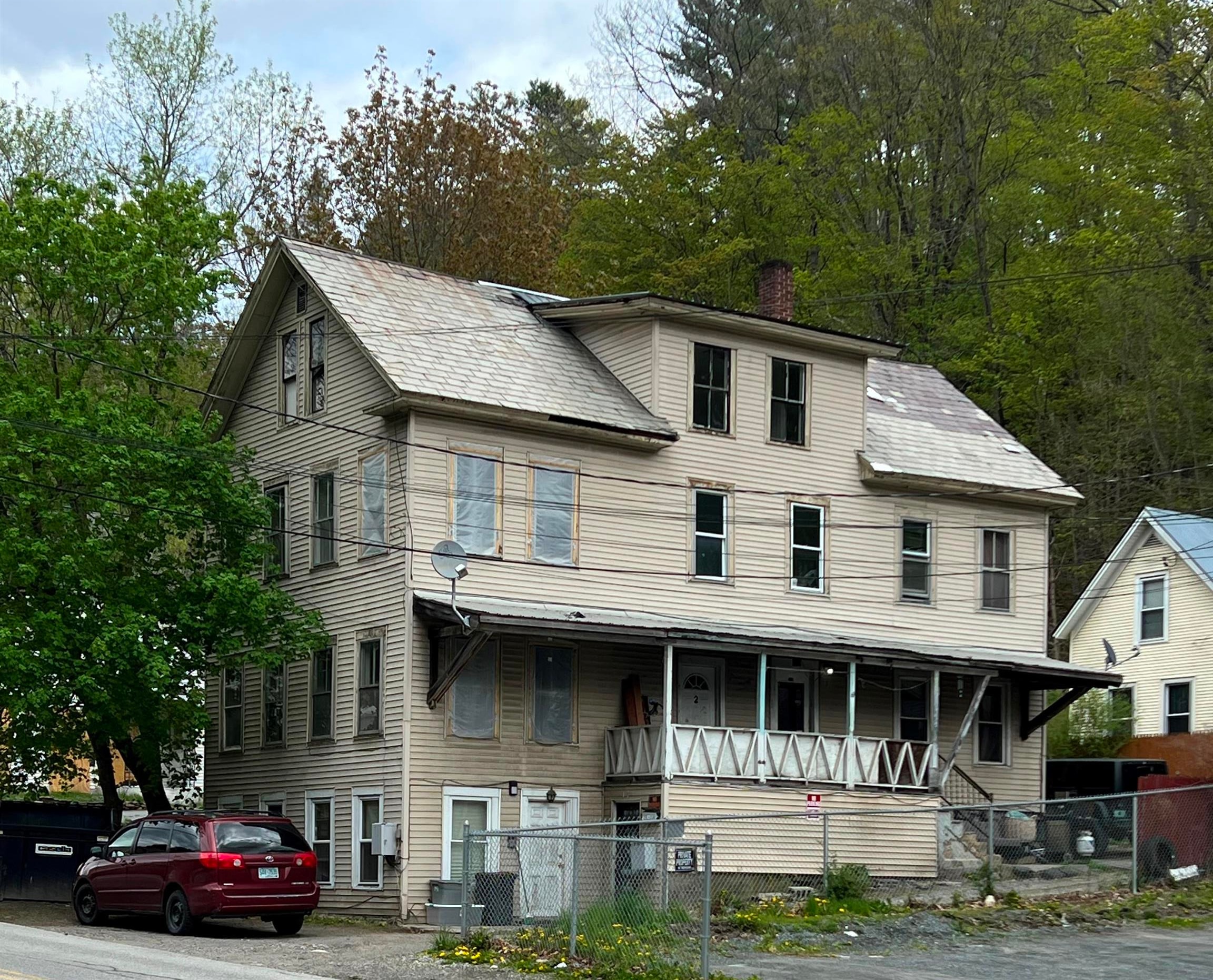 67 Valley Street Property Photo 2