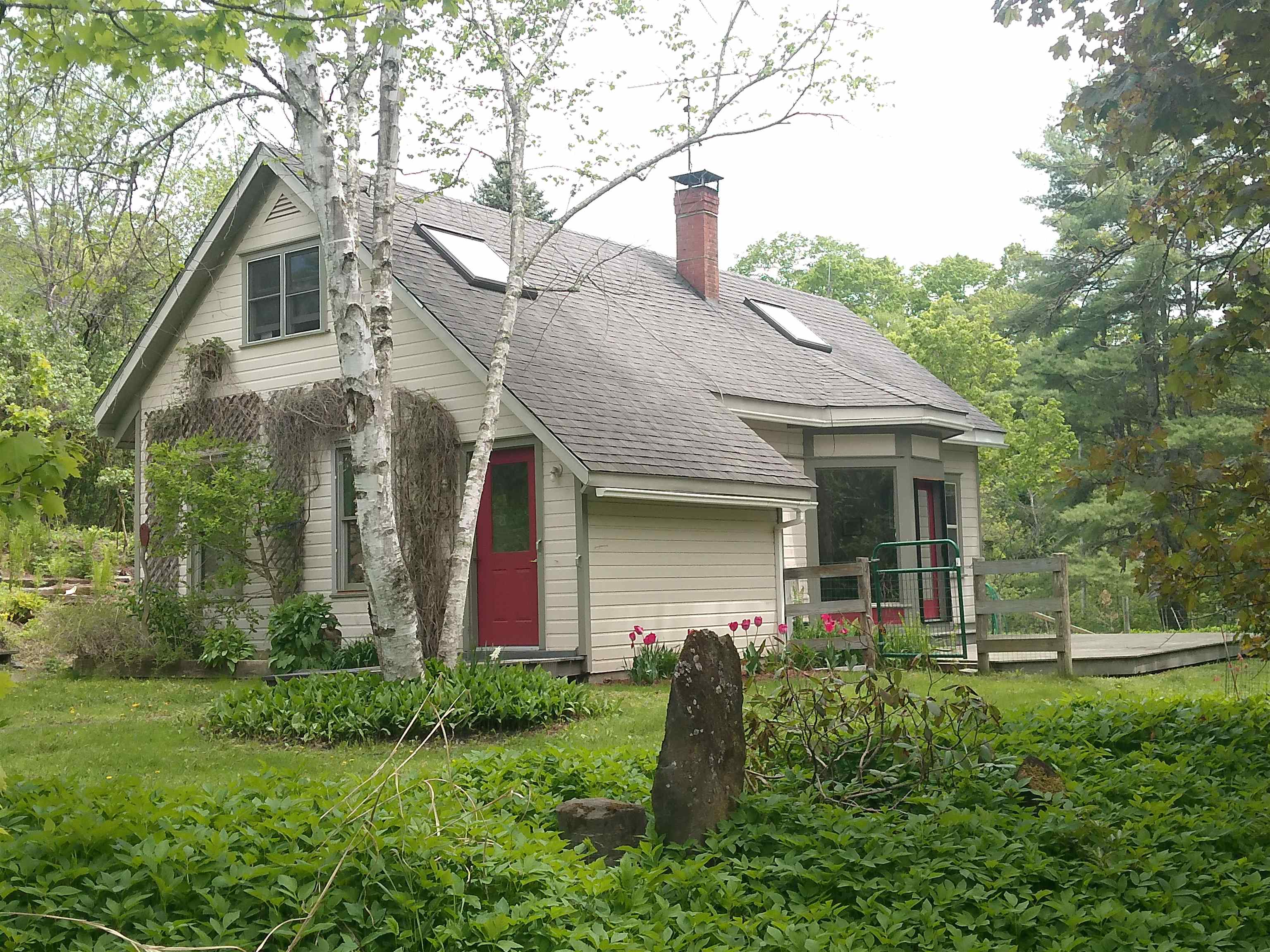 88 Falls Hill Road Property Photo 1