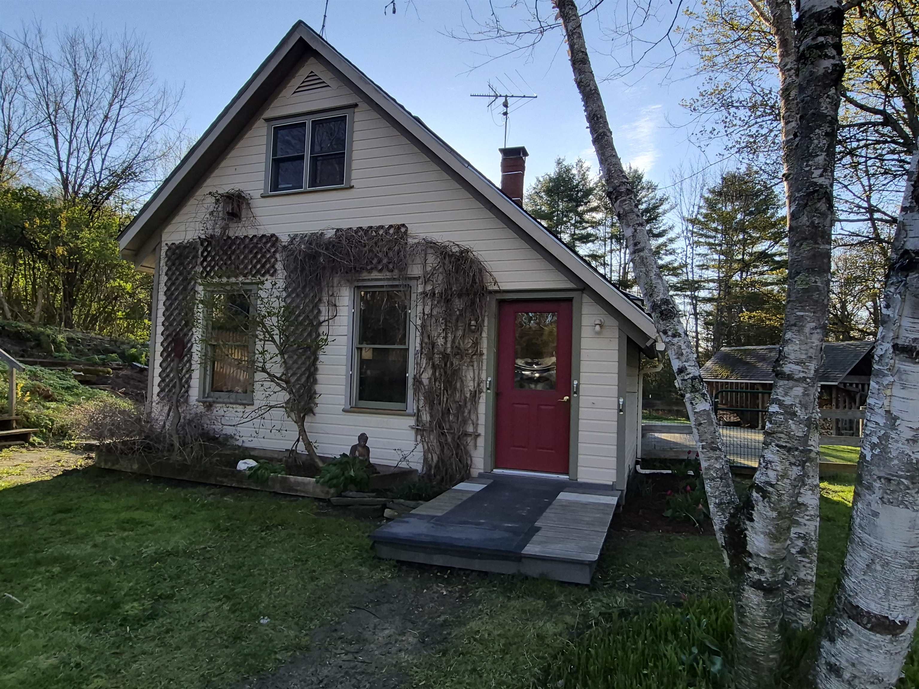 88 Falls Hill Road Property Photo 2