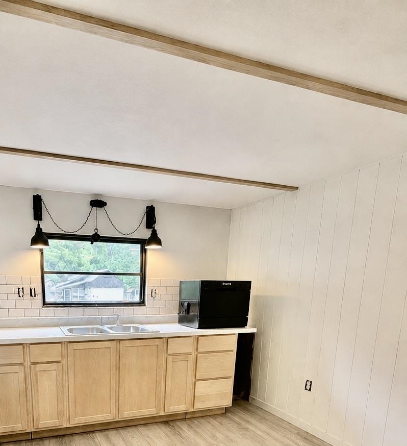 215 Riverside Drive Property Photo 2