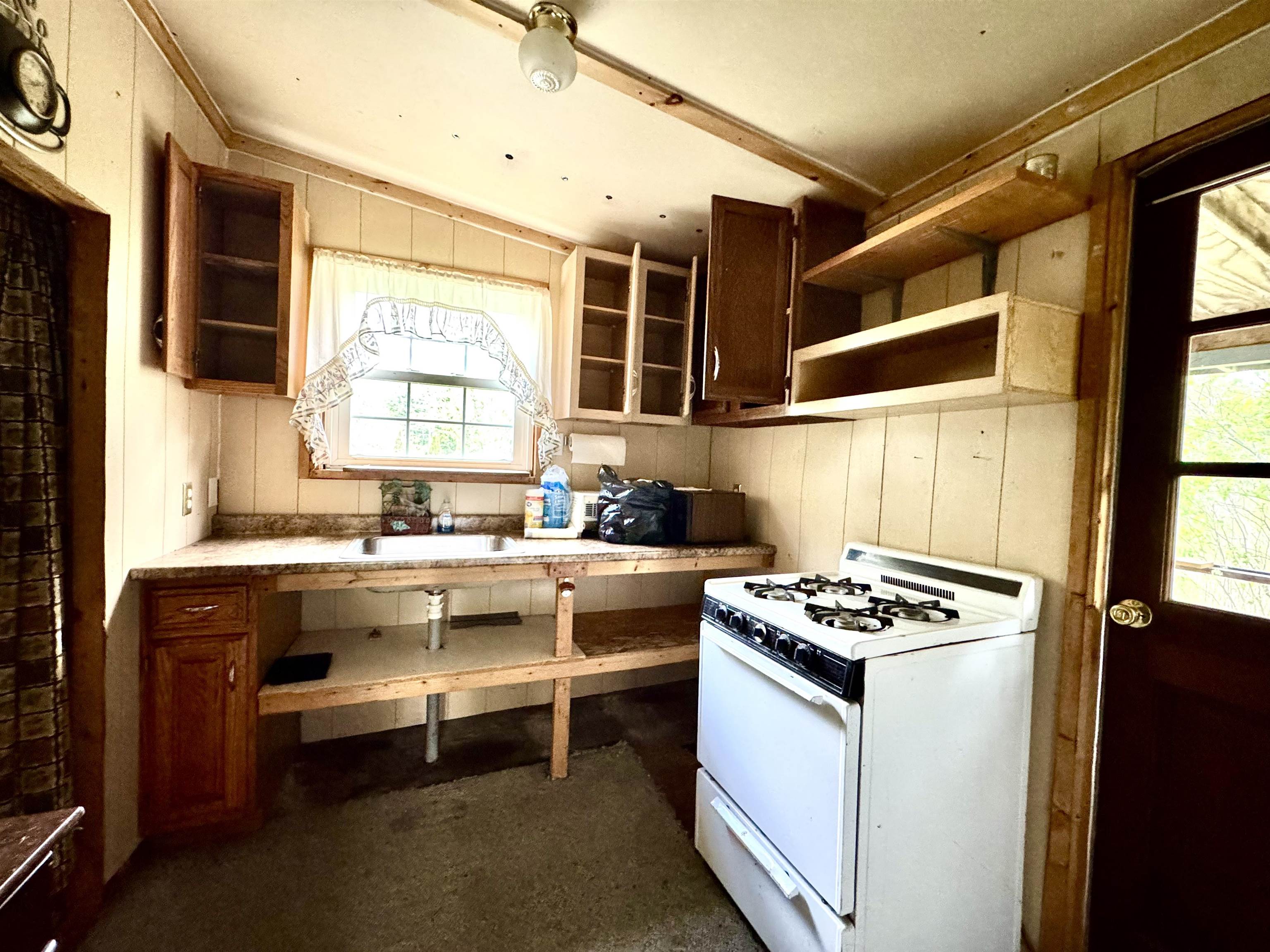 63 Coos Road Property Photo 13