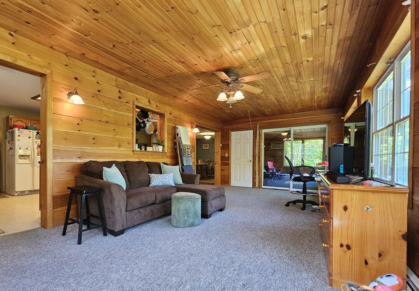418 Old Stoddard Road Property Photo 12