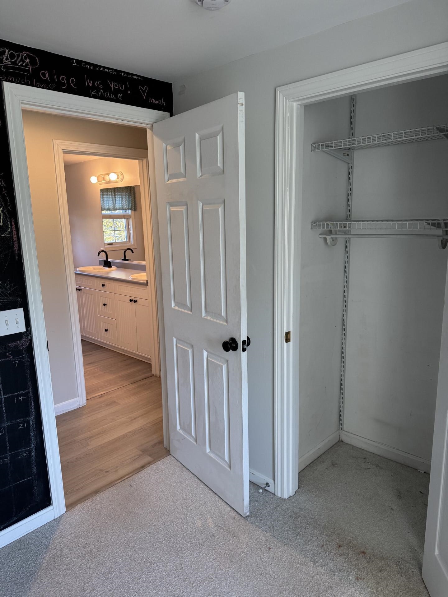 8 Crosby Court Property Photo 37