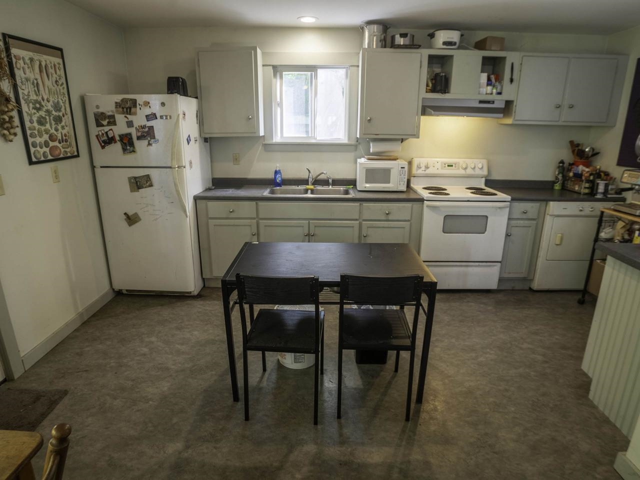 7 Charles Street Property Photo 32
