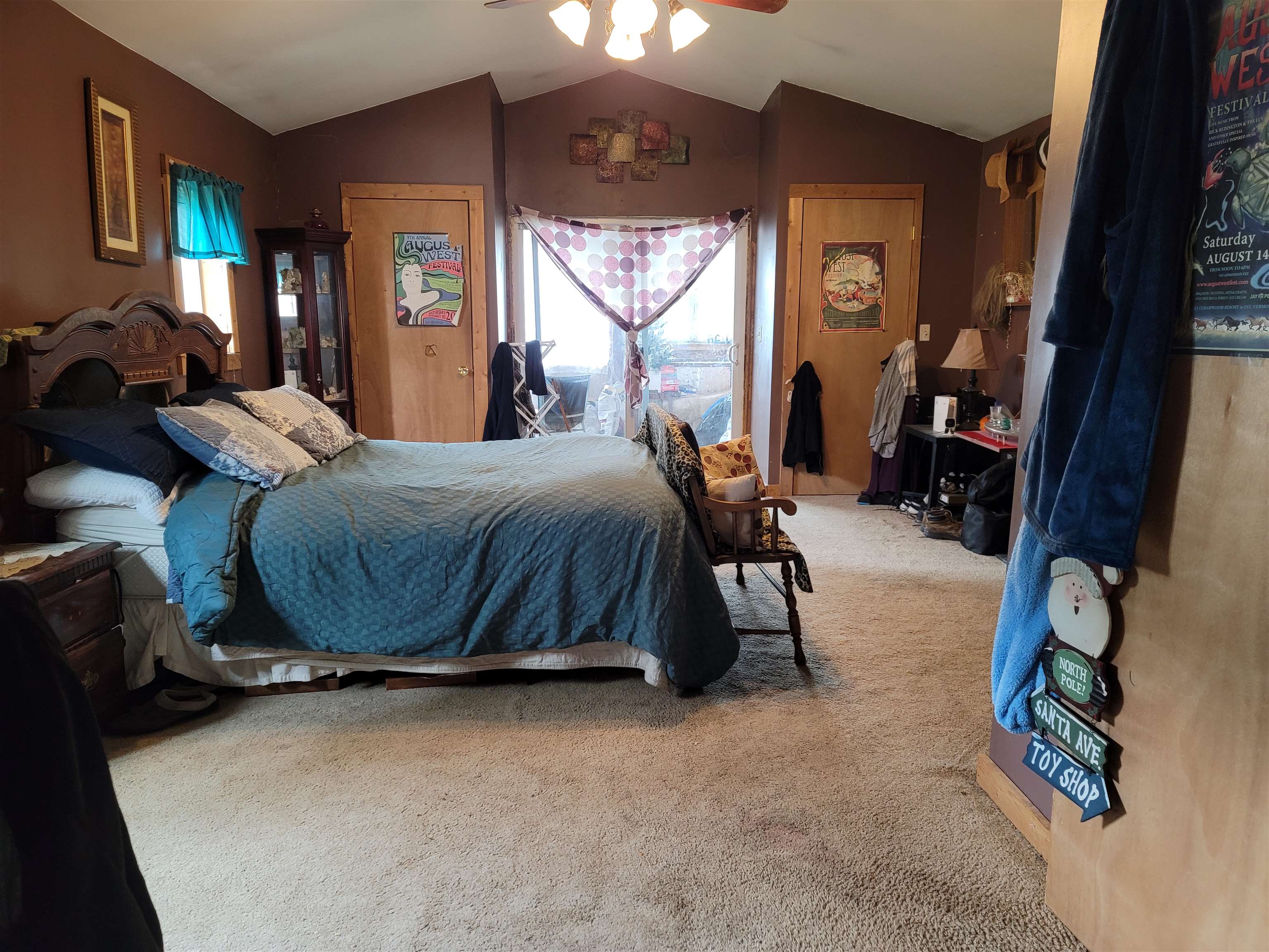 75 Indian Point Street Property Photo 17