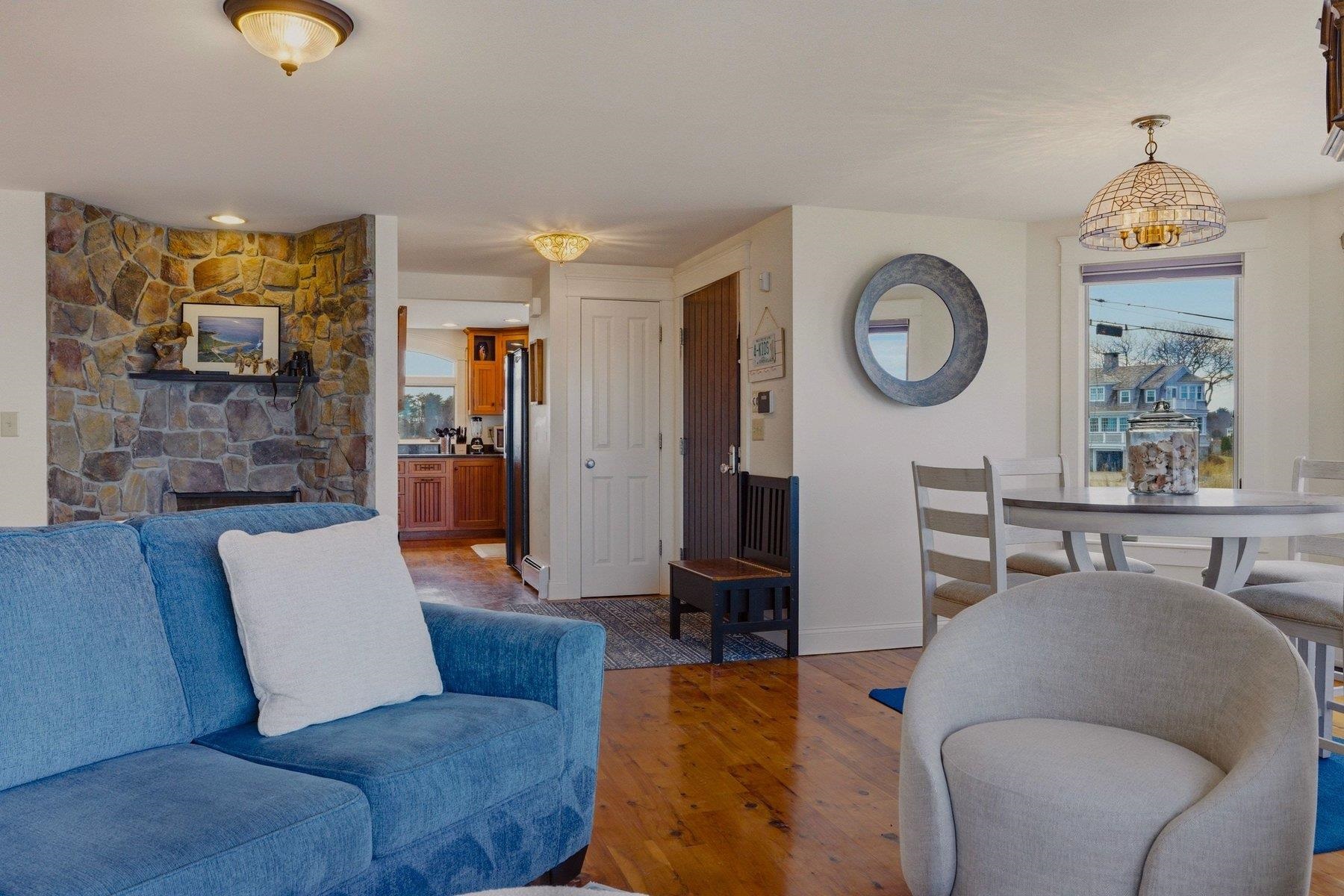 130 Harbor Road Property Photo 11