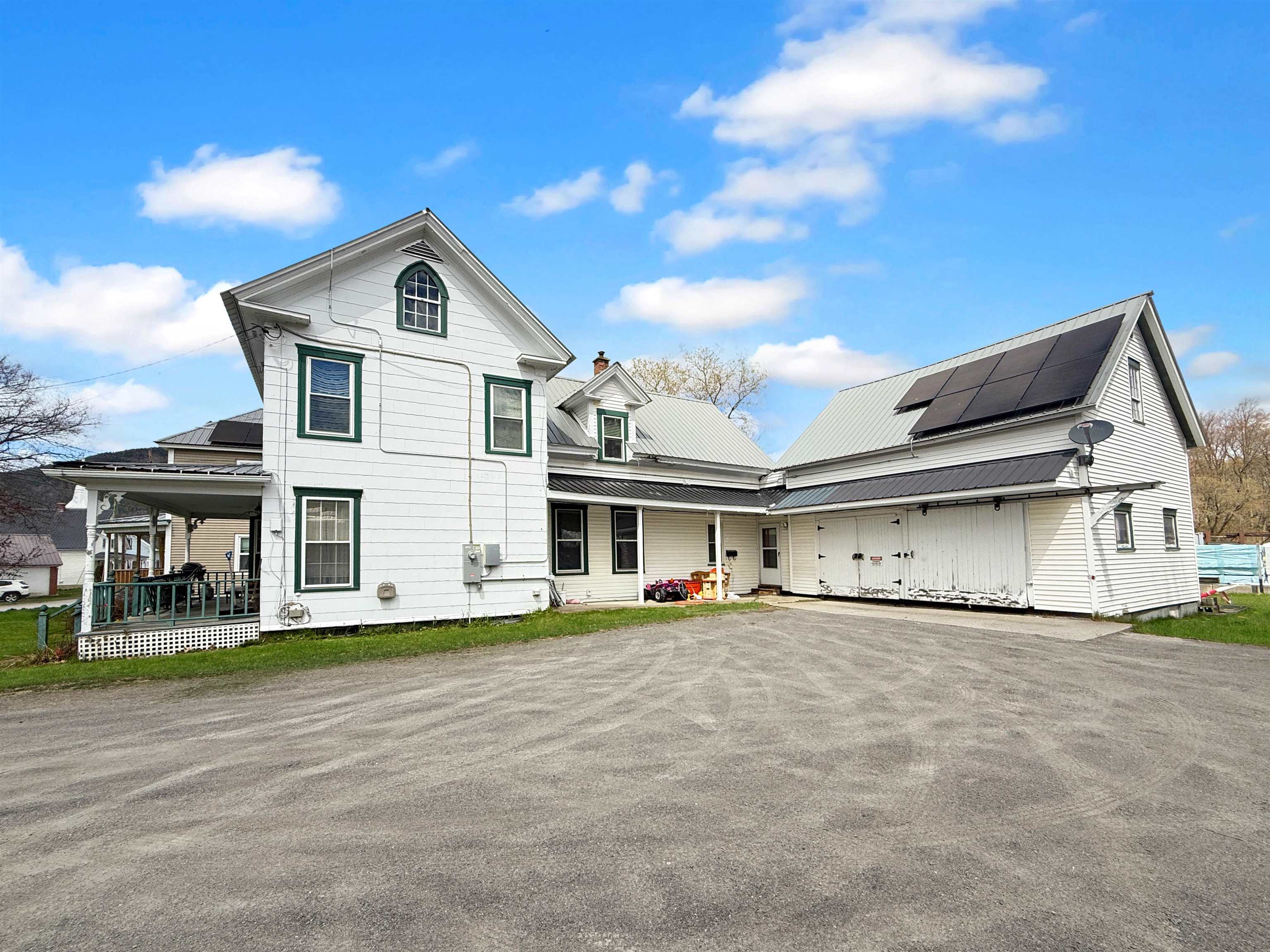 17 Merrill Street Property Photo 3
