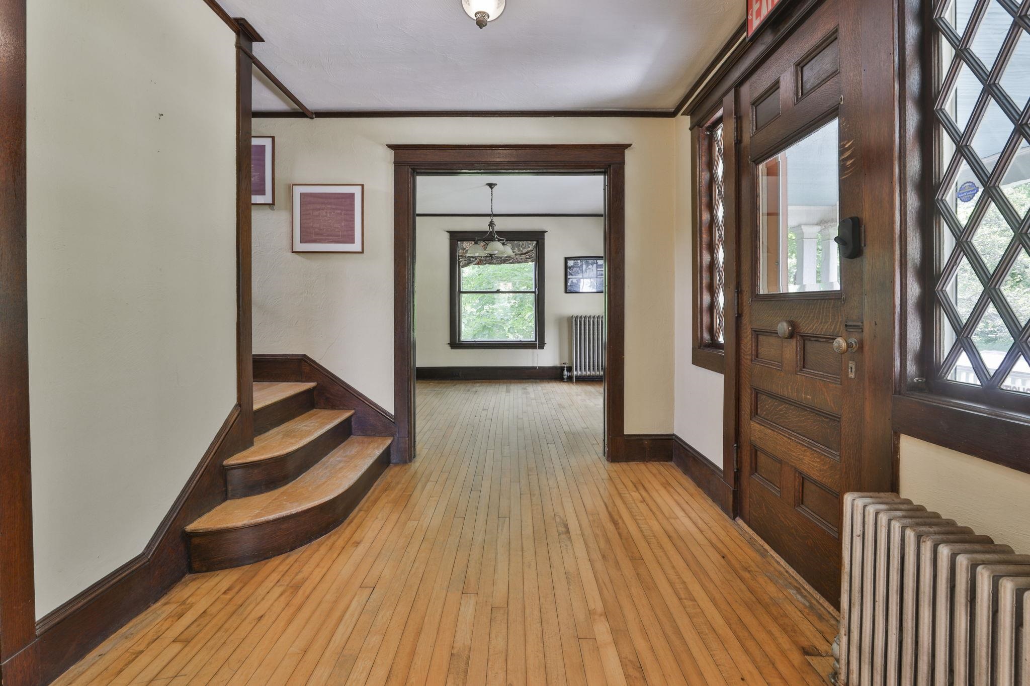 108 Ponemah Road Property Photo 6