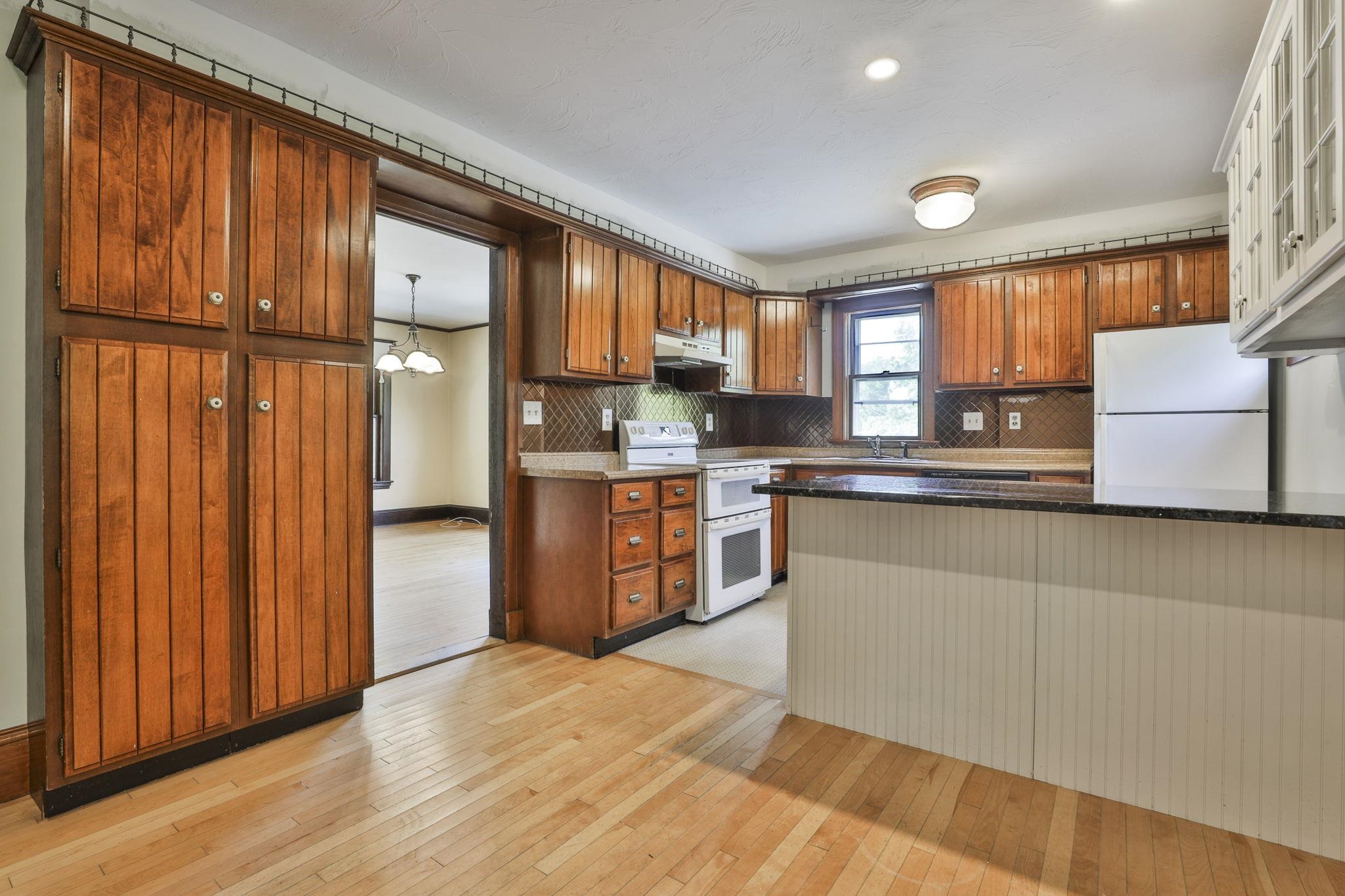 108 Ponemah Road Property Photo 16