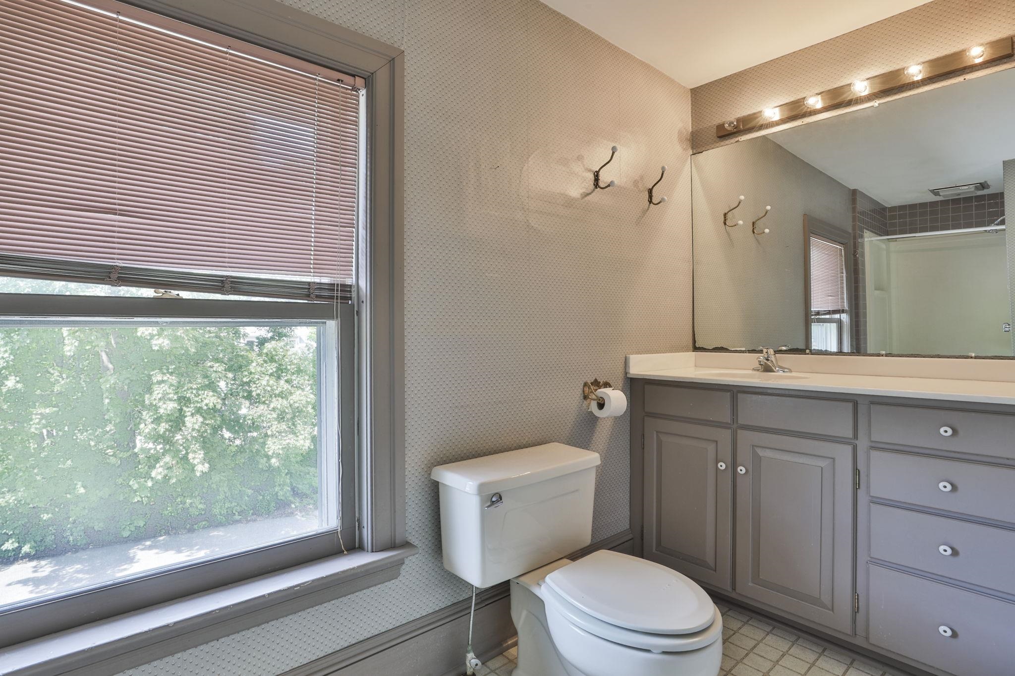 108 Ponemah Road Property Photo 29