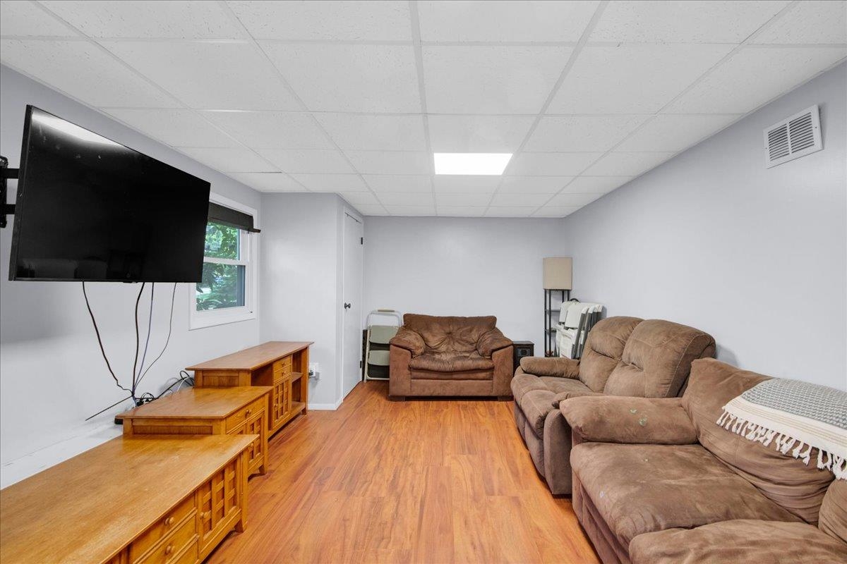 91 Lapointe Street Property Photo 43