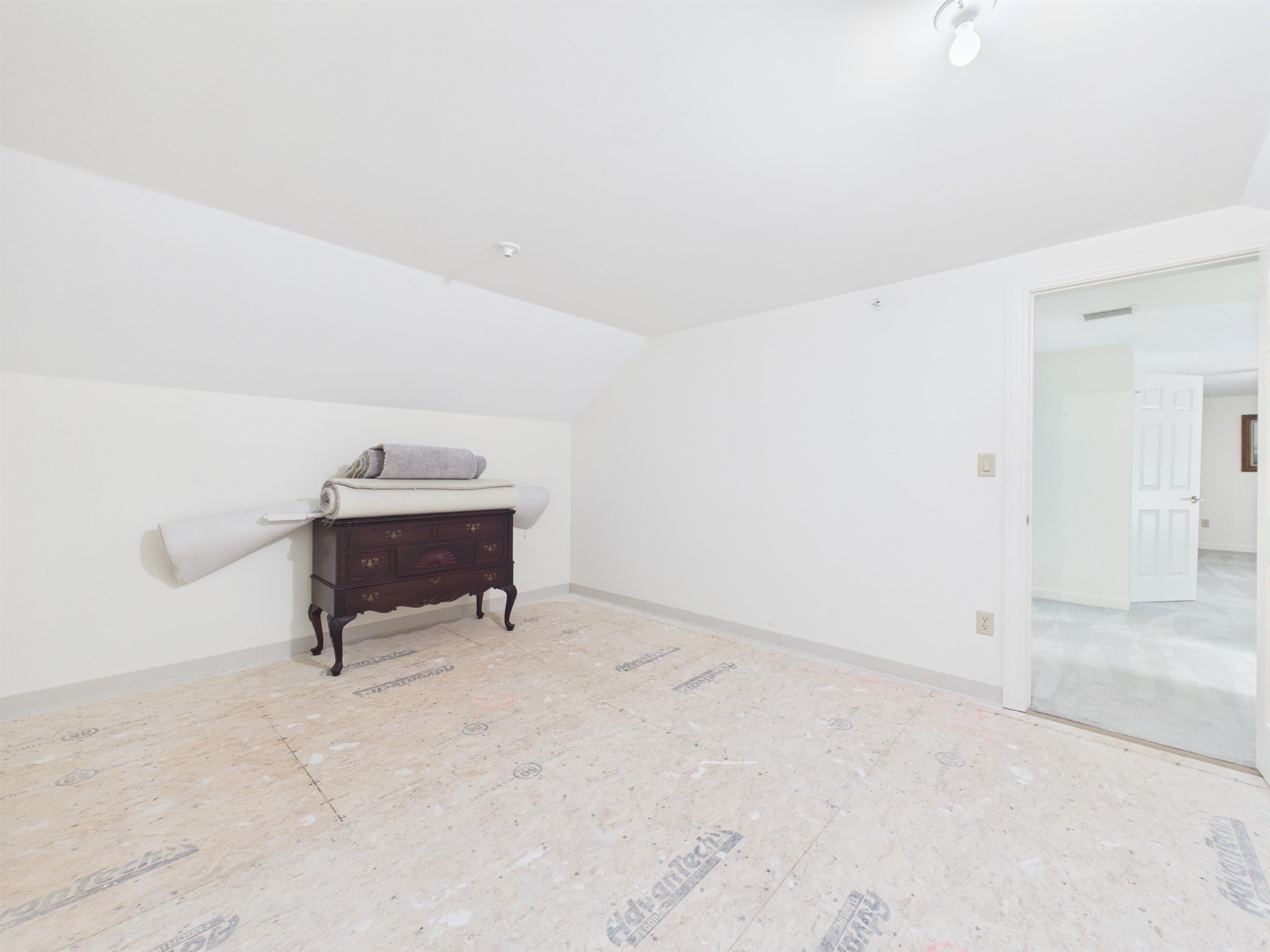 23 Abbey Lane Property Photo 41