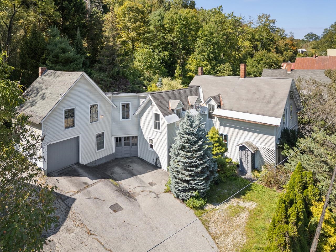 93 Berlin Street Property Photo 1