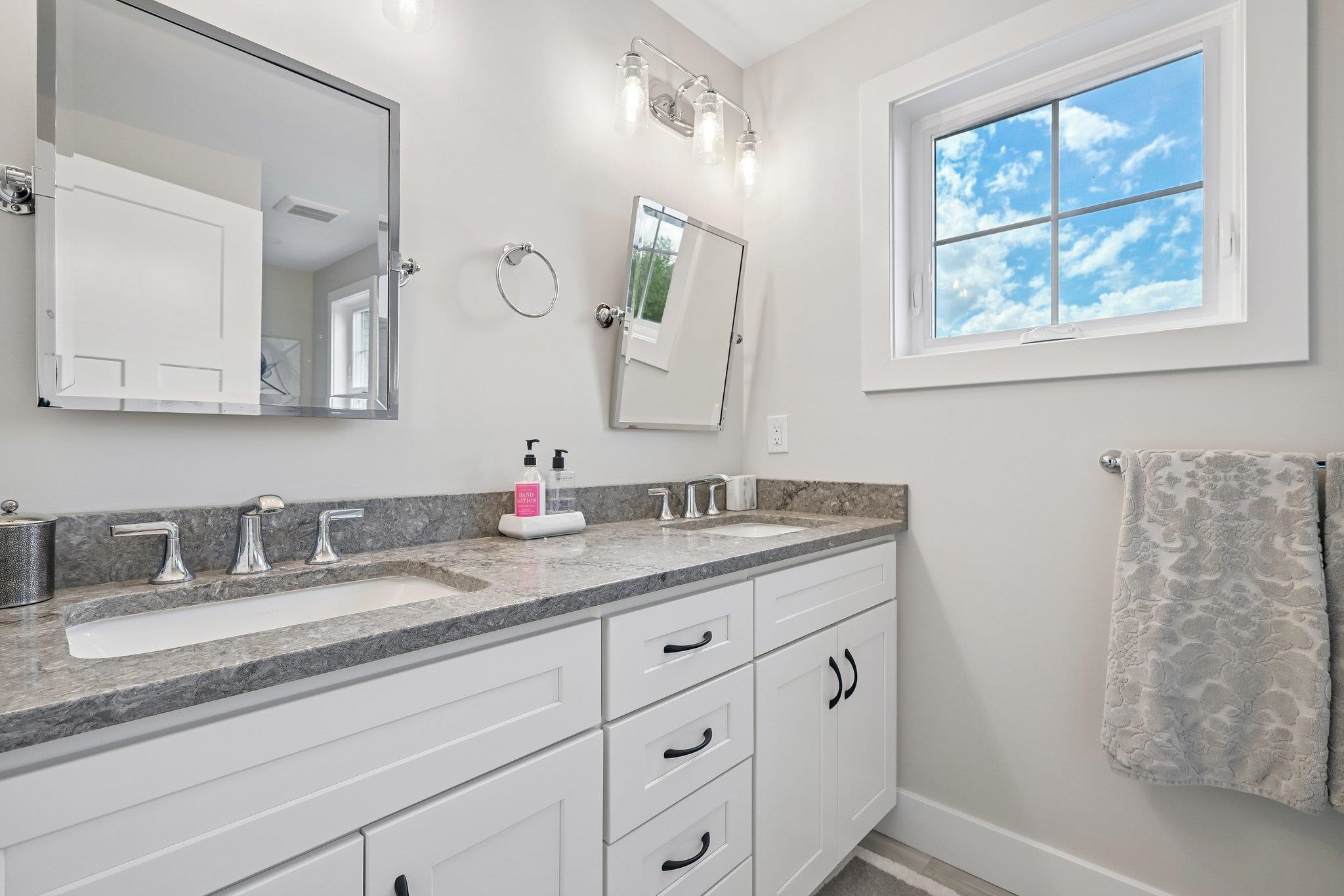 109 Harvard Avenue Property Photo 40