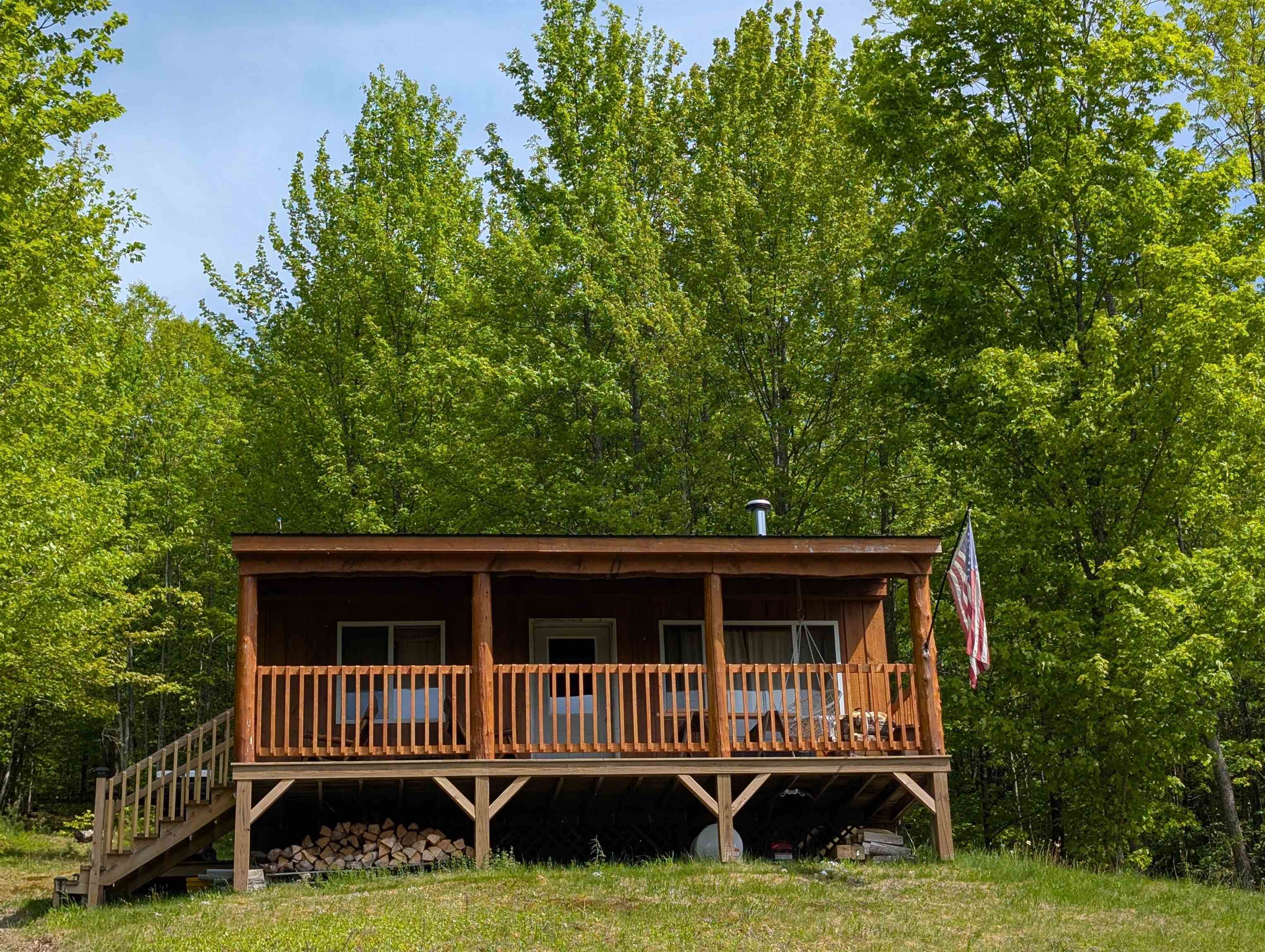 320 Hunt Mountain Road Property Photo 3