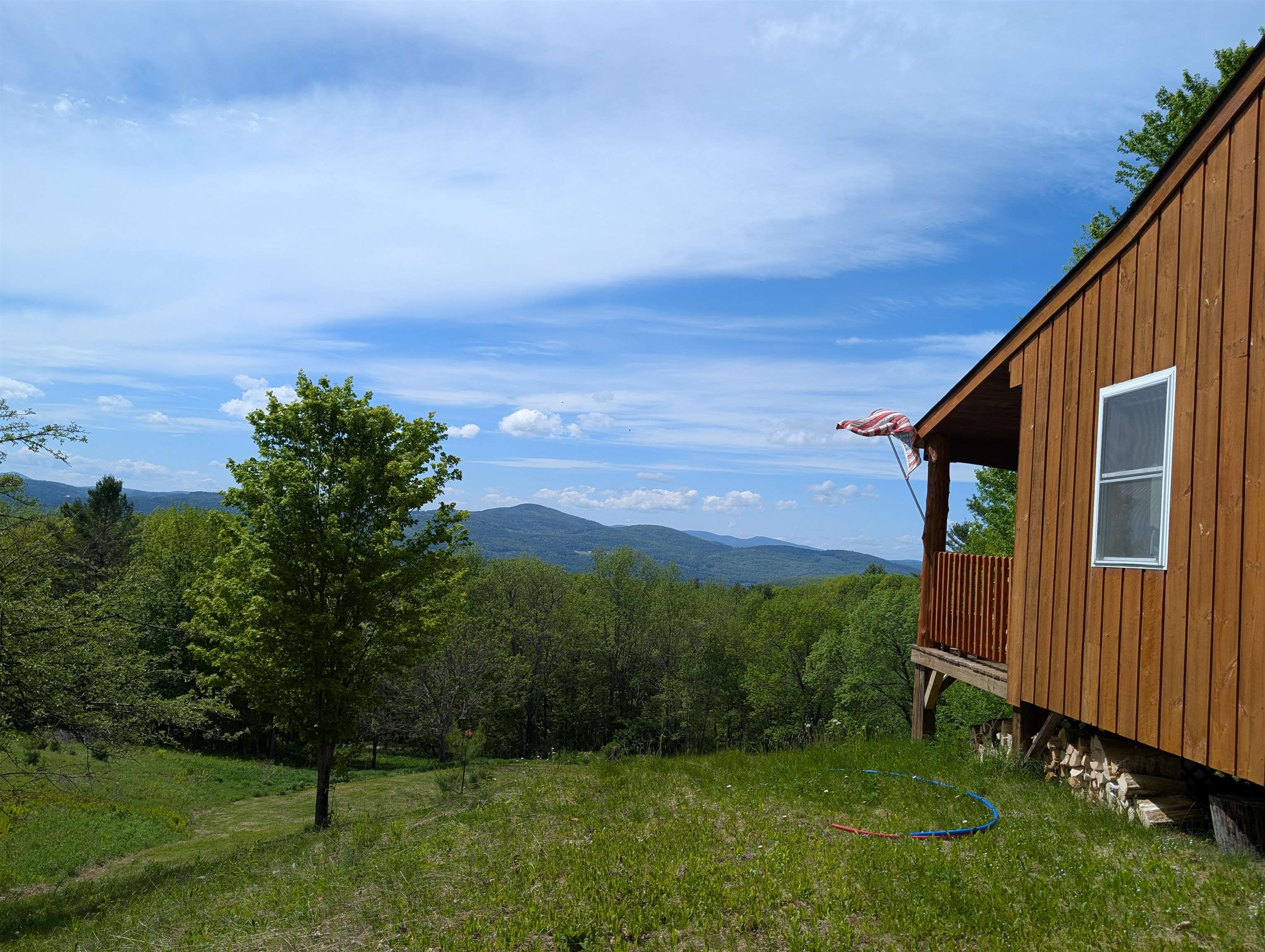 320 Hunt Mountain Road Property Photo 11