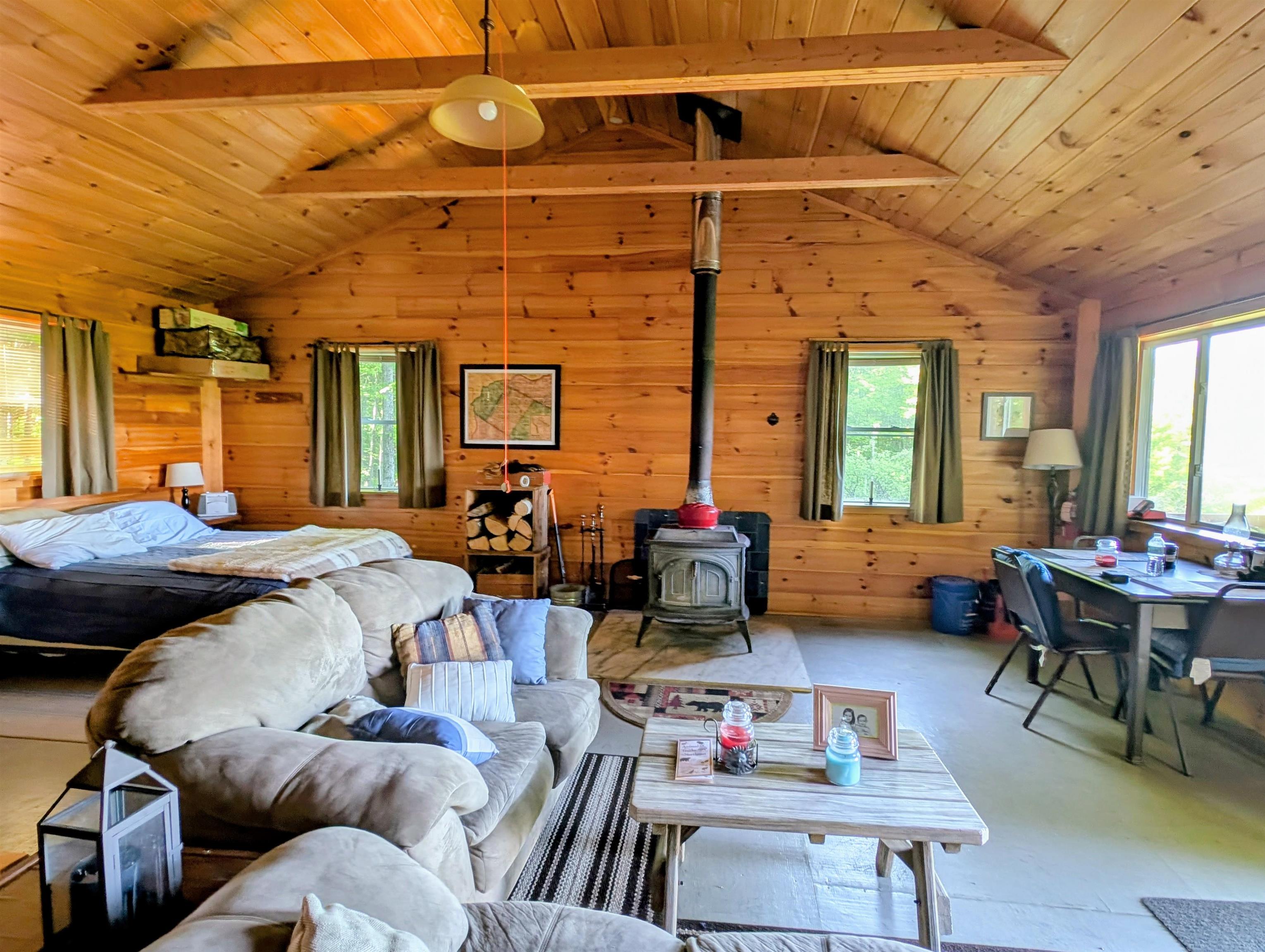 320 Hunt Mountain Road Property Photo 15