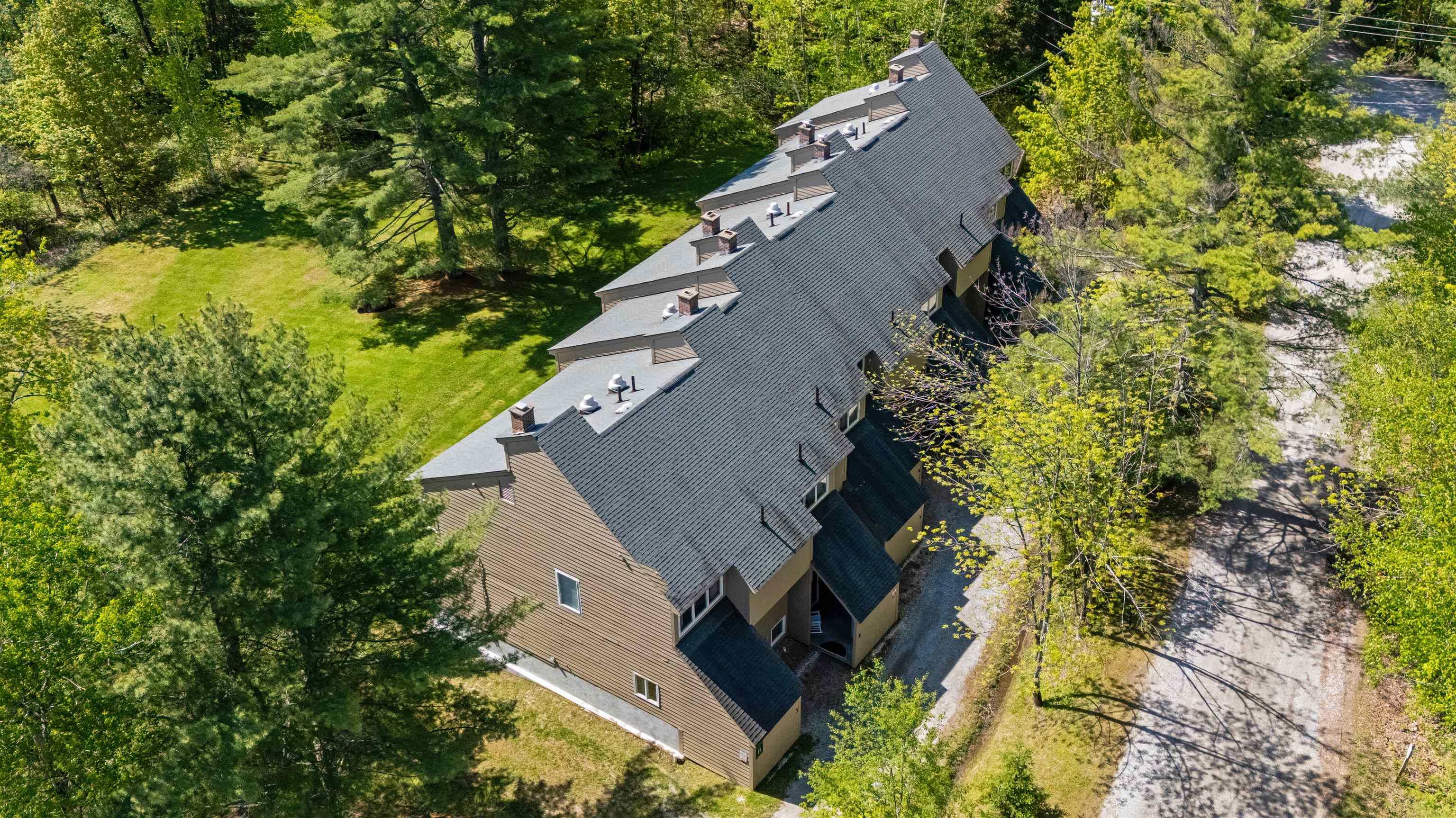 191 Schoolhouse Road Property Photo 2