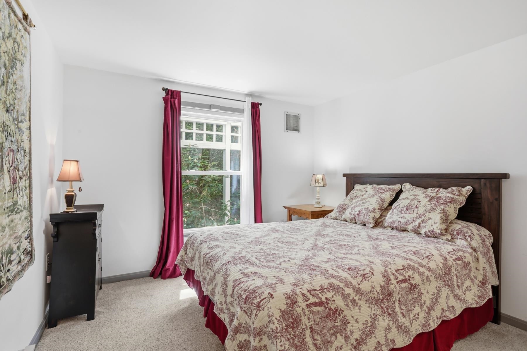 22 Hemlock Circle Property Photo 13