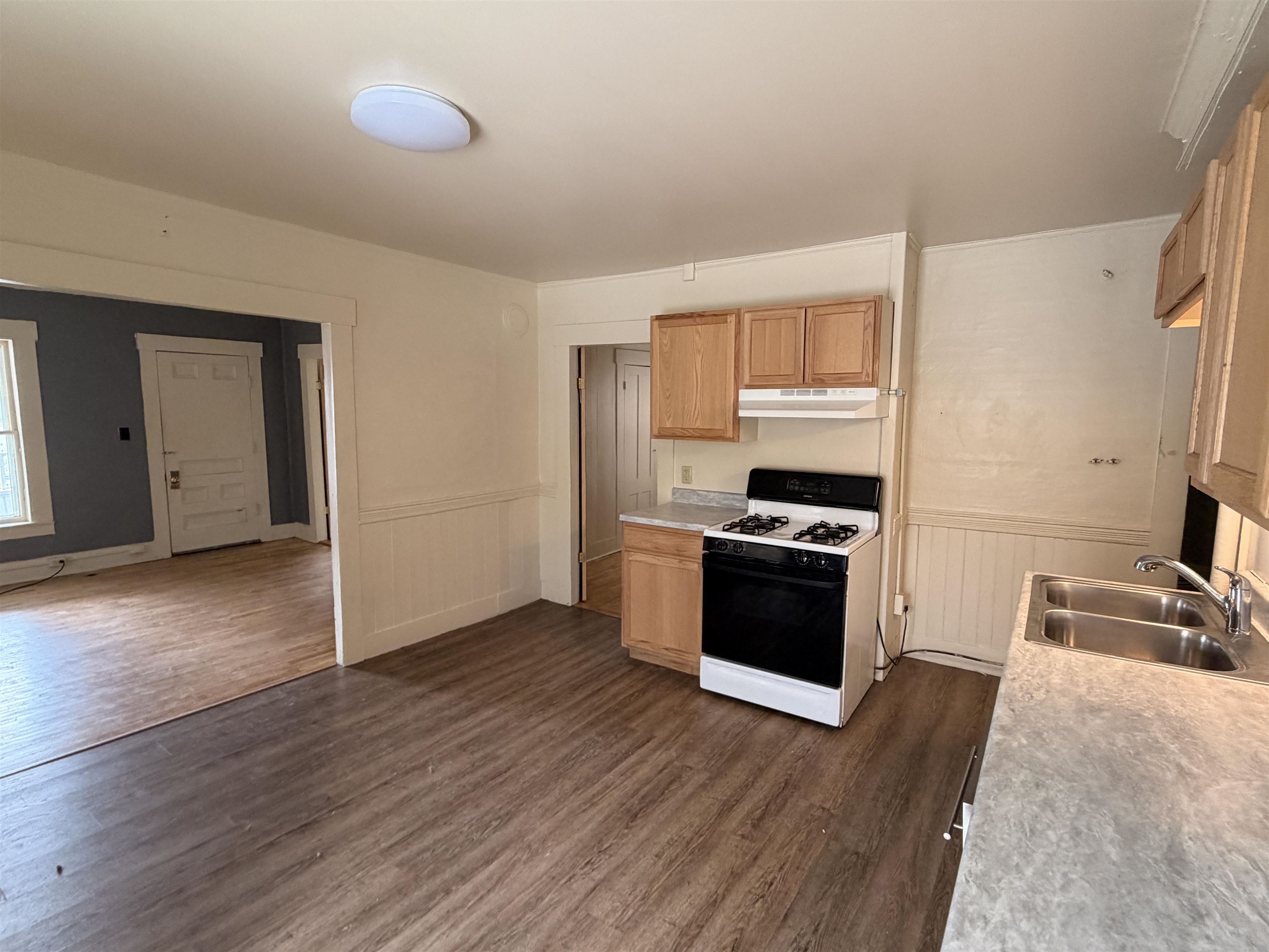2 Plain Street Property Photo 2