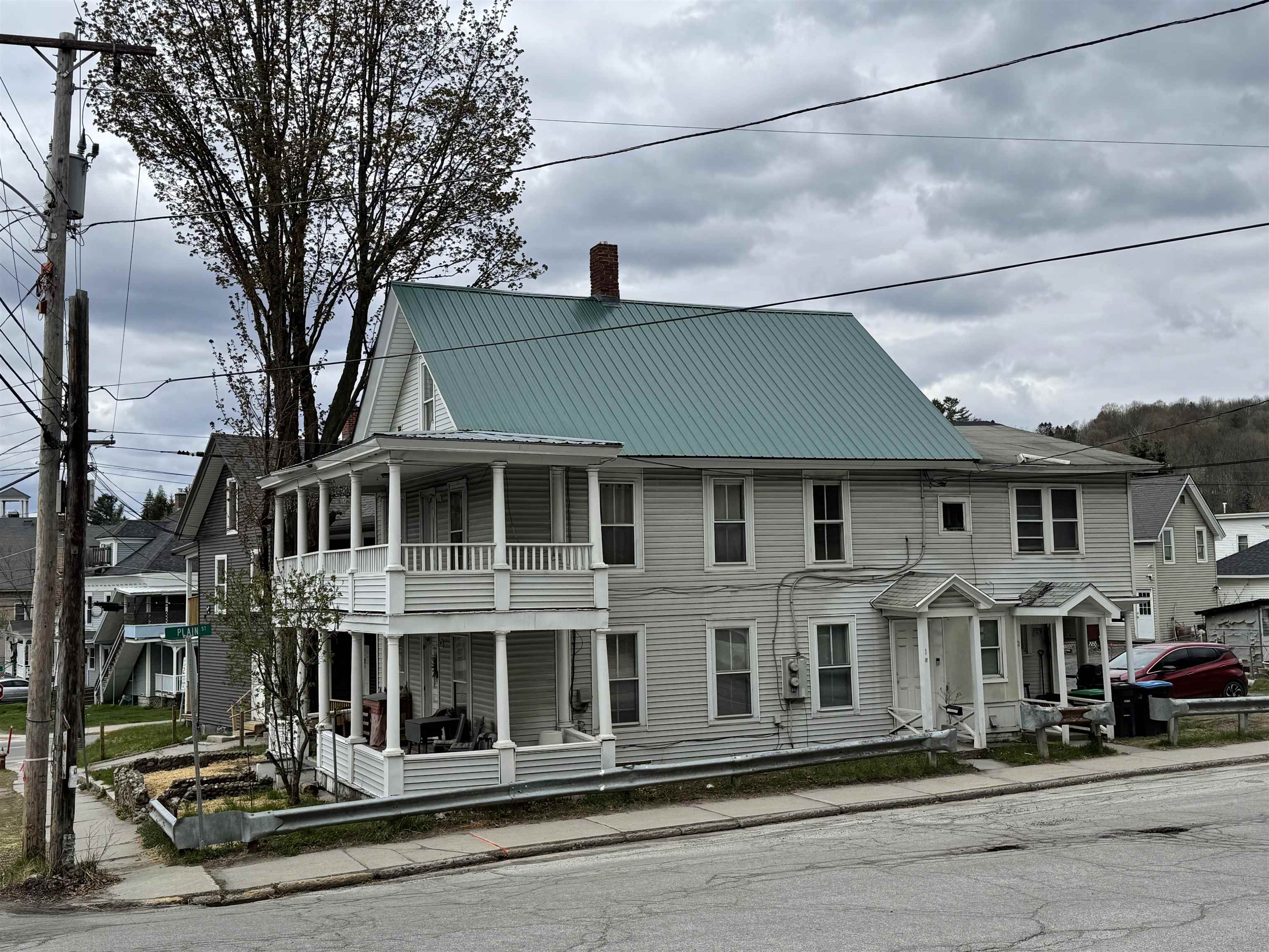 2 Plain Street Property Photo 20