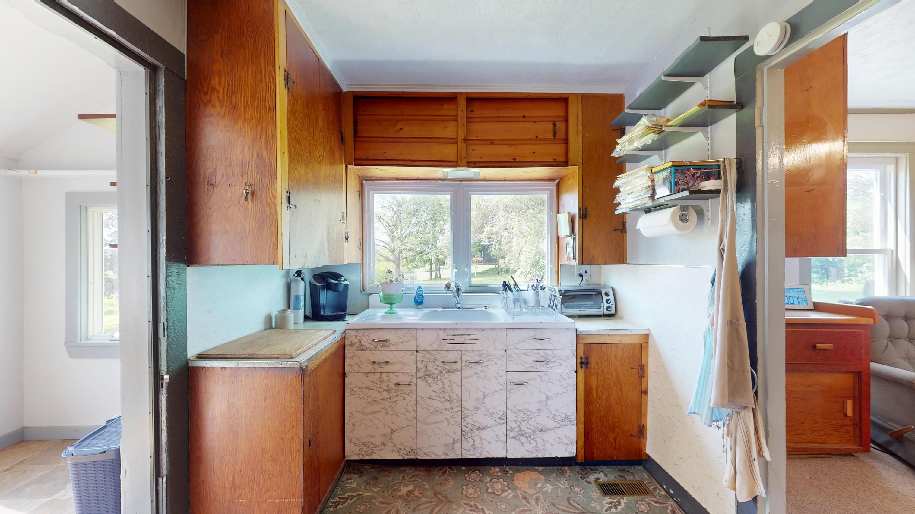 1703 Crown Point Road Property Photo 14