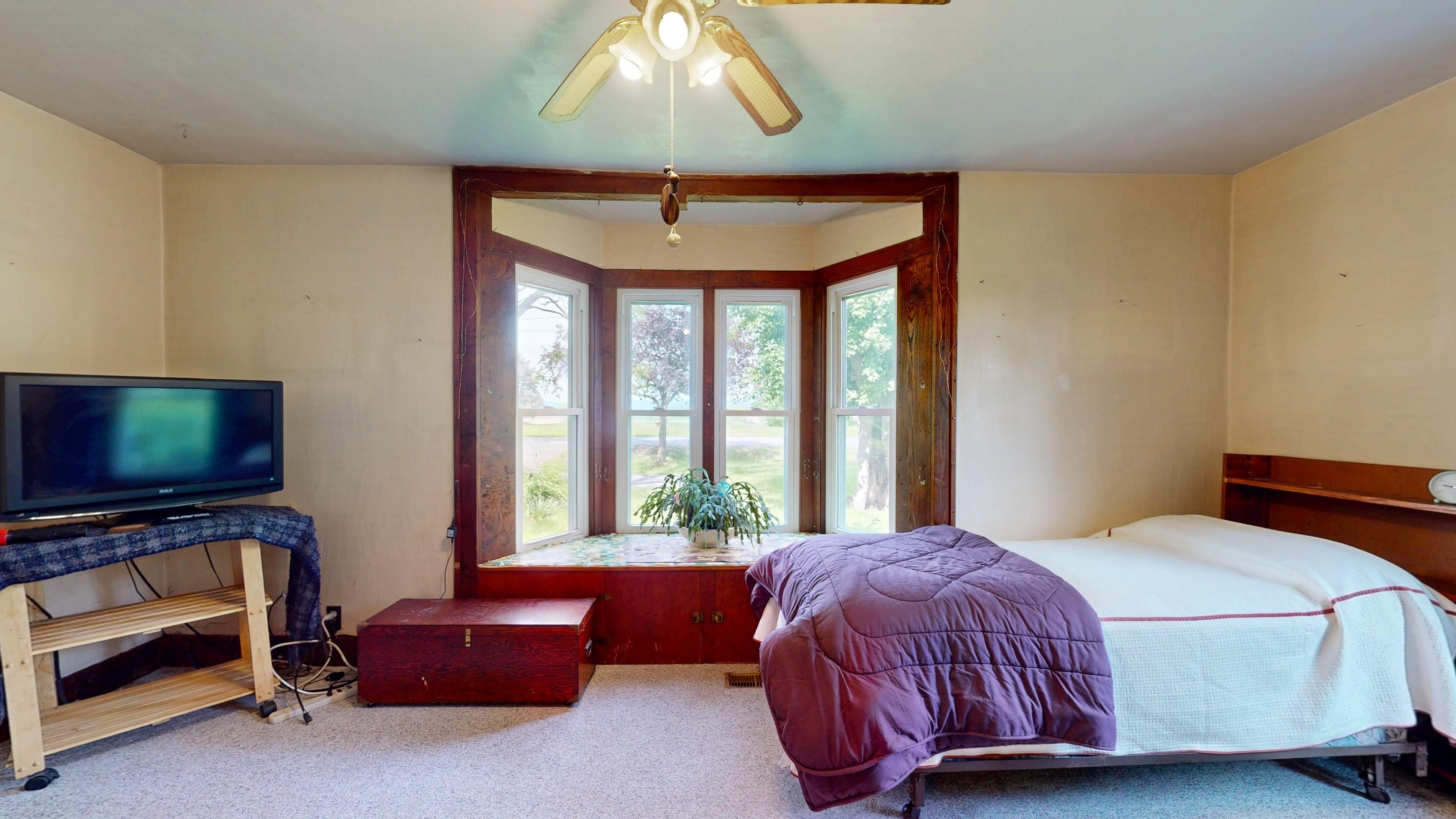 1703 Crown Point Road Property Photo 24