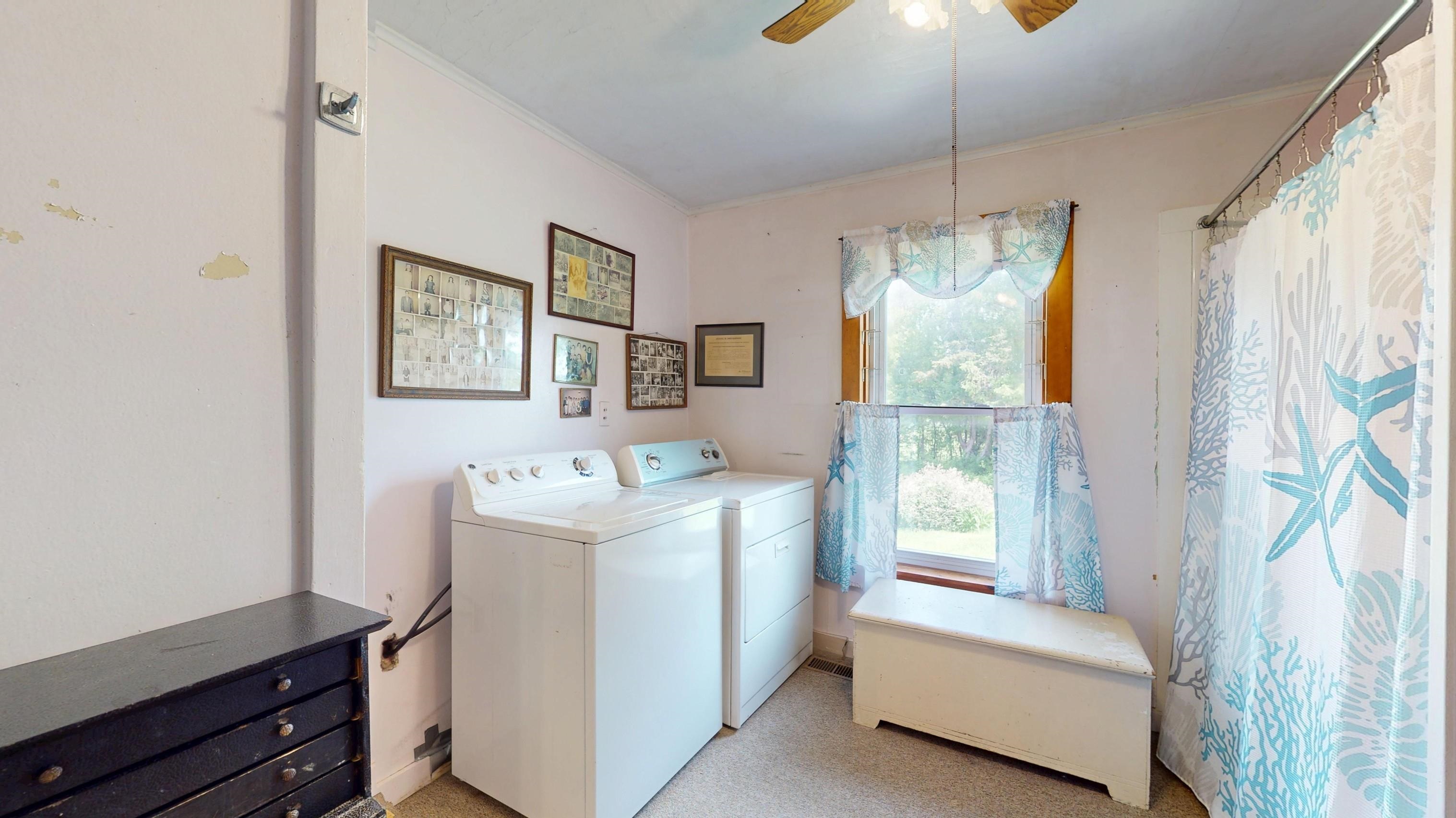 1703 Crown Point Road Property Photo 28