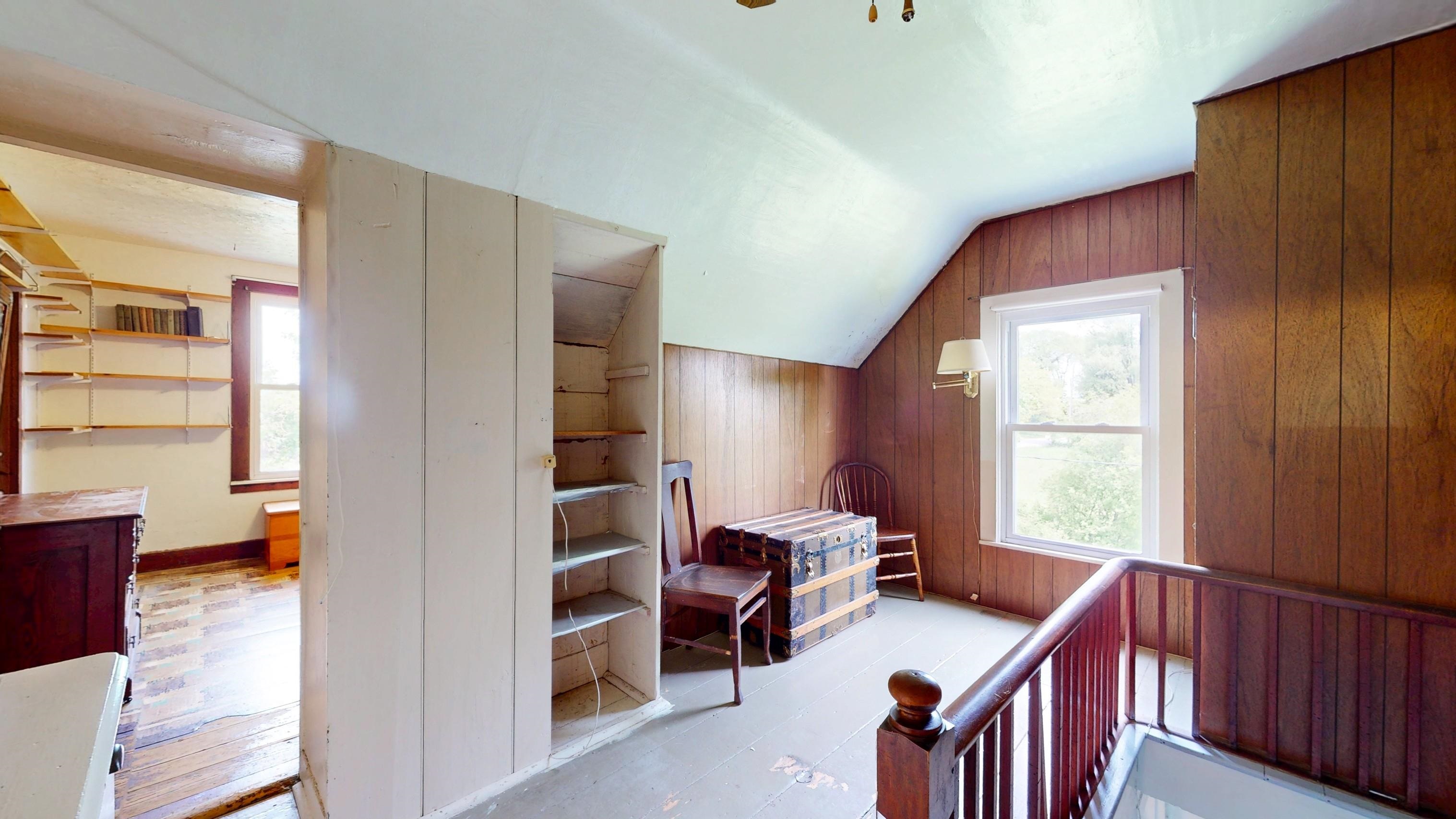 1703 Crown Point Road Property Photo 38